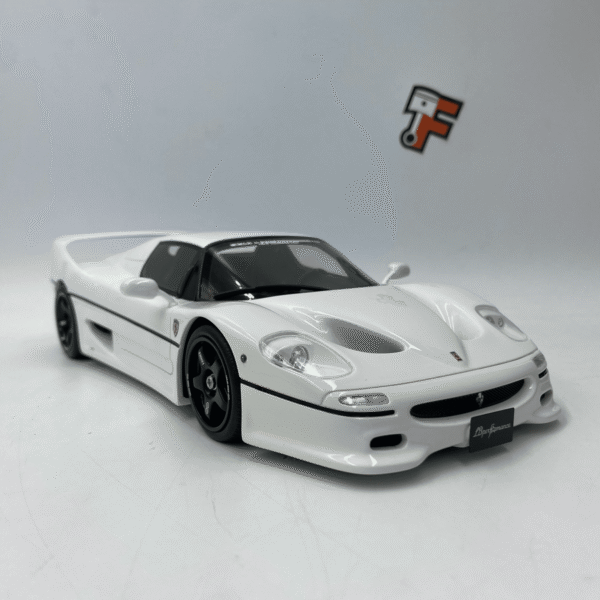 Miniature Ferrari F50 LBWK Liberty Walk 2013 modèle de collection vendu en Suisse