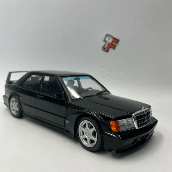 Miniature Mercedes 190E Evo II 1990 Solido 1/18 vendue en Suisse