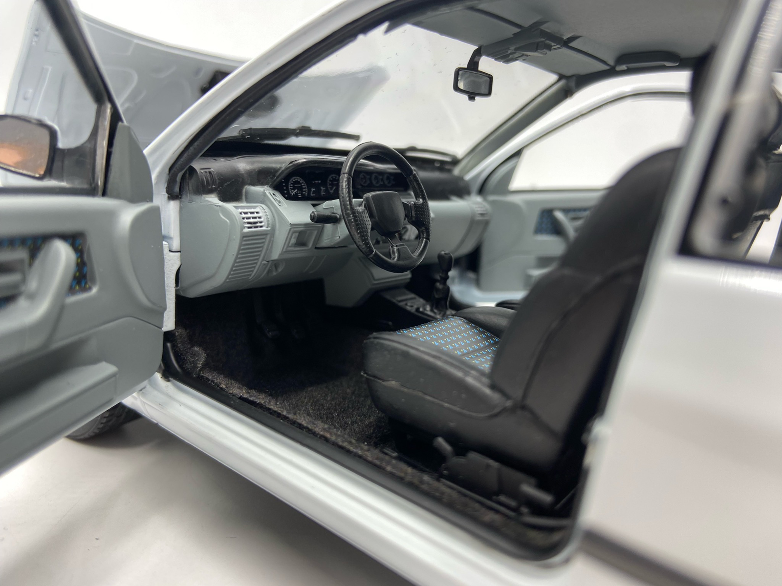 Renault Clio 16S 1991 – Image 7