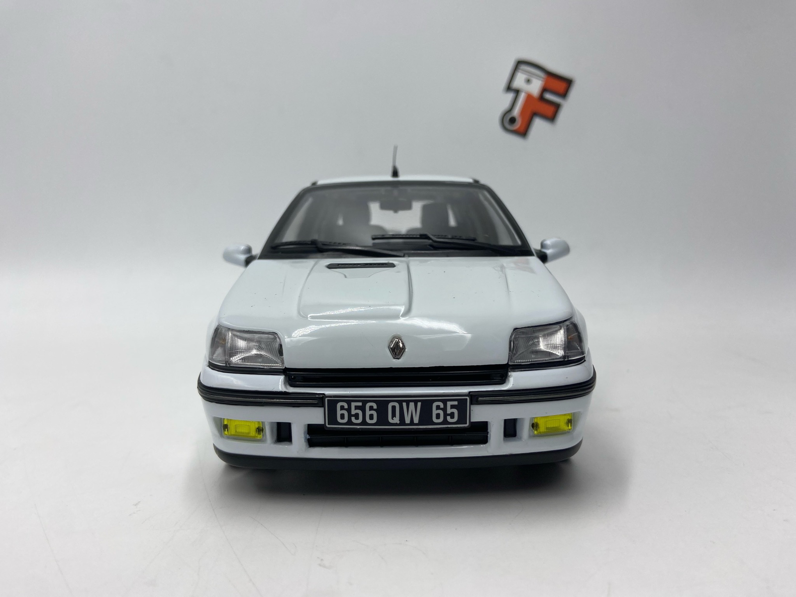 Renault Clio 16S 1991 – Image 2