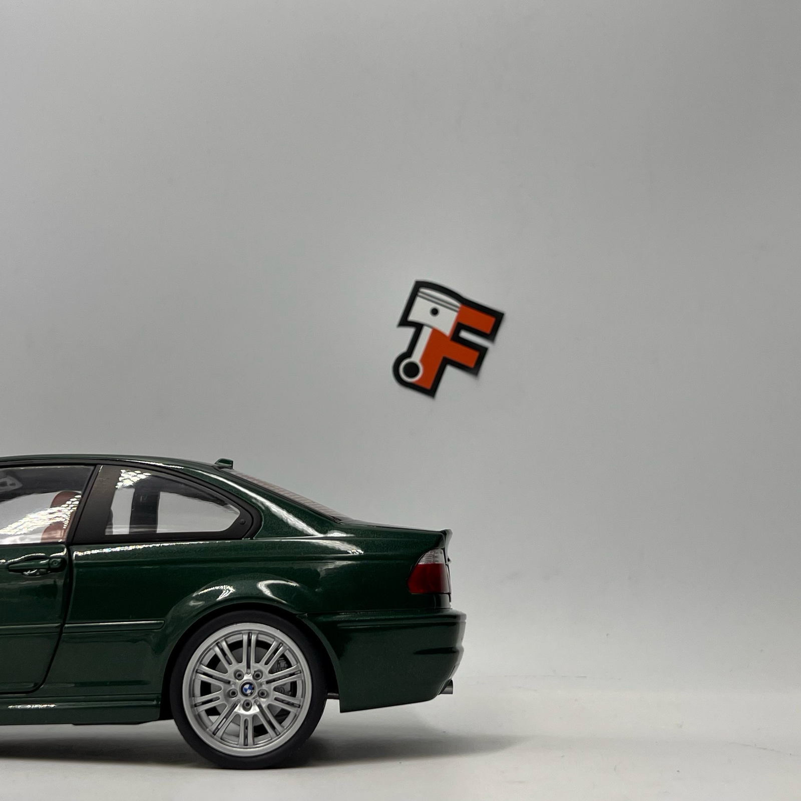 Miniature BMW M3 E46 Oxford Green 2000 vendue en Suisse