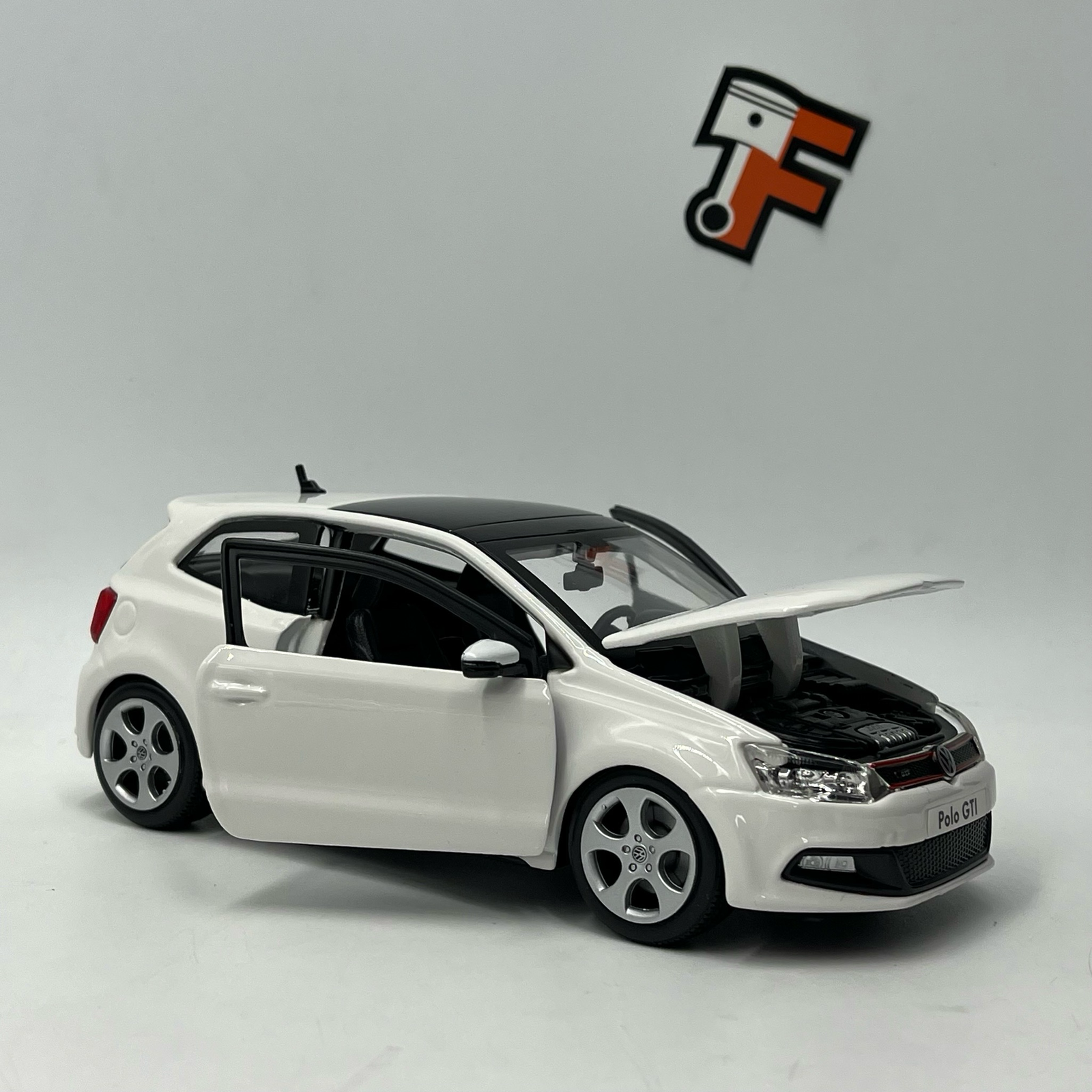 Volkswagen Polo GTI White 2009 – Image 6