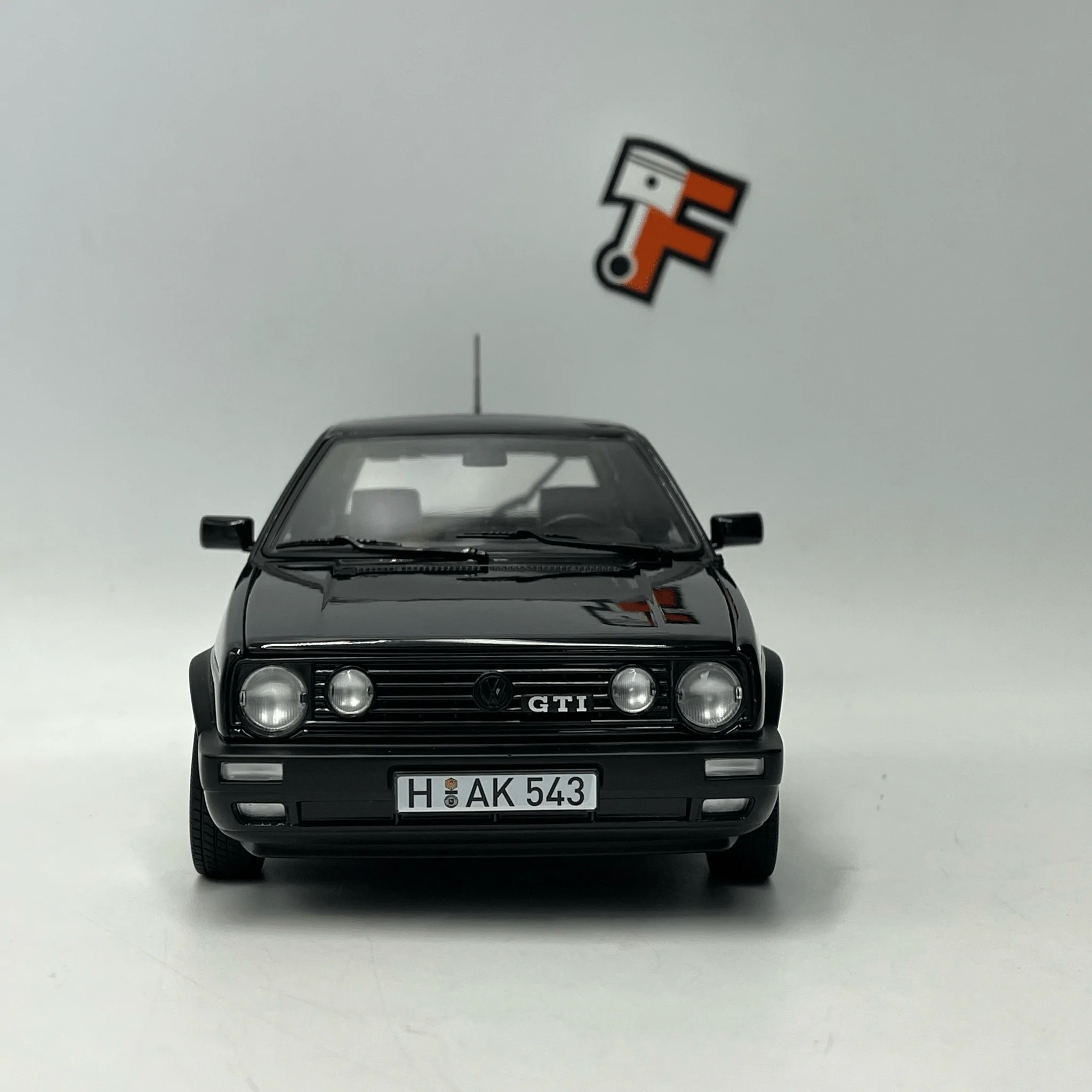 Miniature Volkswagen Golf 2 GTI Fire and Ice 1991 vendue en Suisse