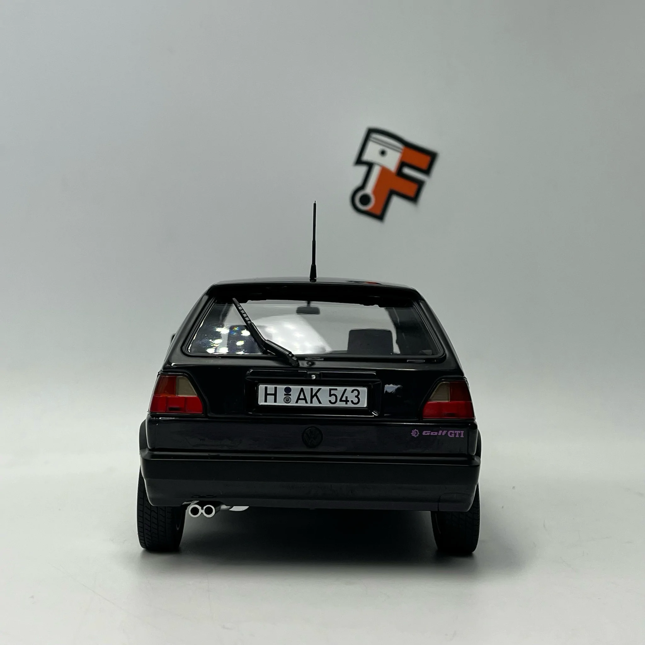 Miniature Volkswagen VW Golf 2 GTI Fire&Ice 1991 vendue en Suisse