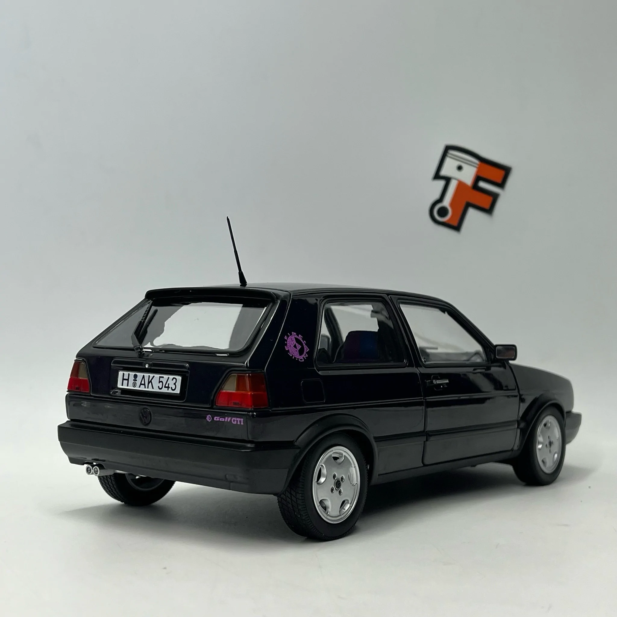 Miniature Volkswagen VW Golf 2 GTI Fire&Ice 1991 vendue en Suisse