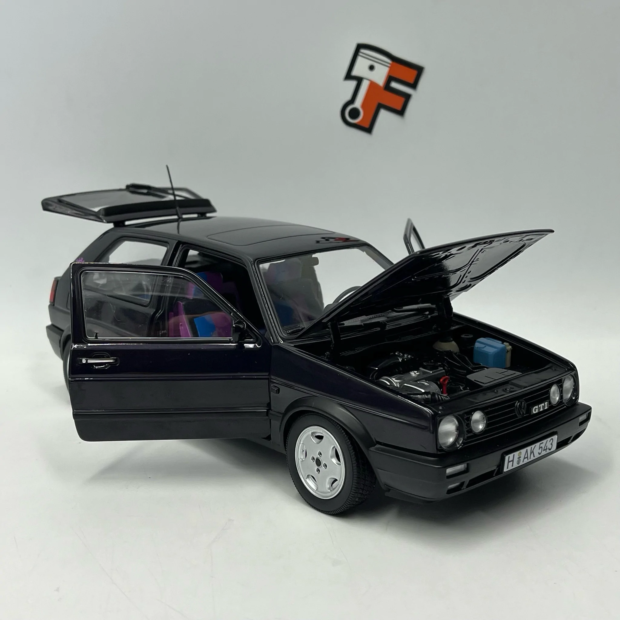 Miniature Volkswagen VW Golf 2 GTI Fire&Ice 1991 vendue en Suisse