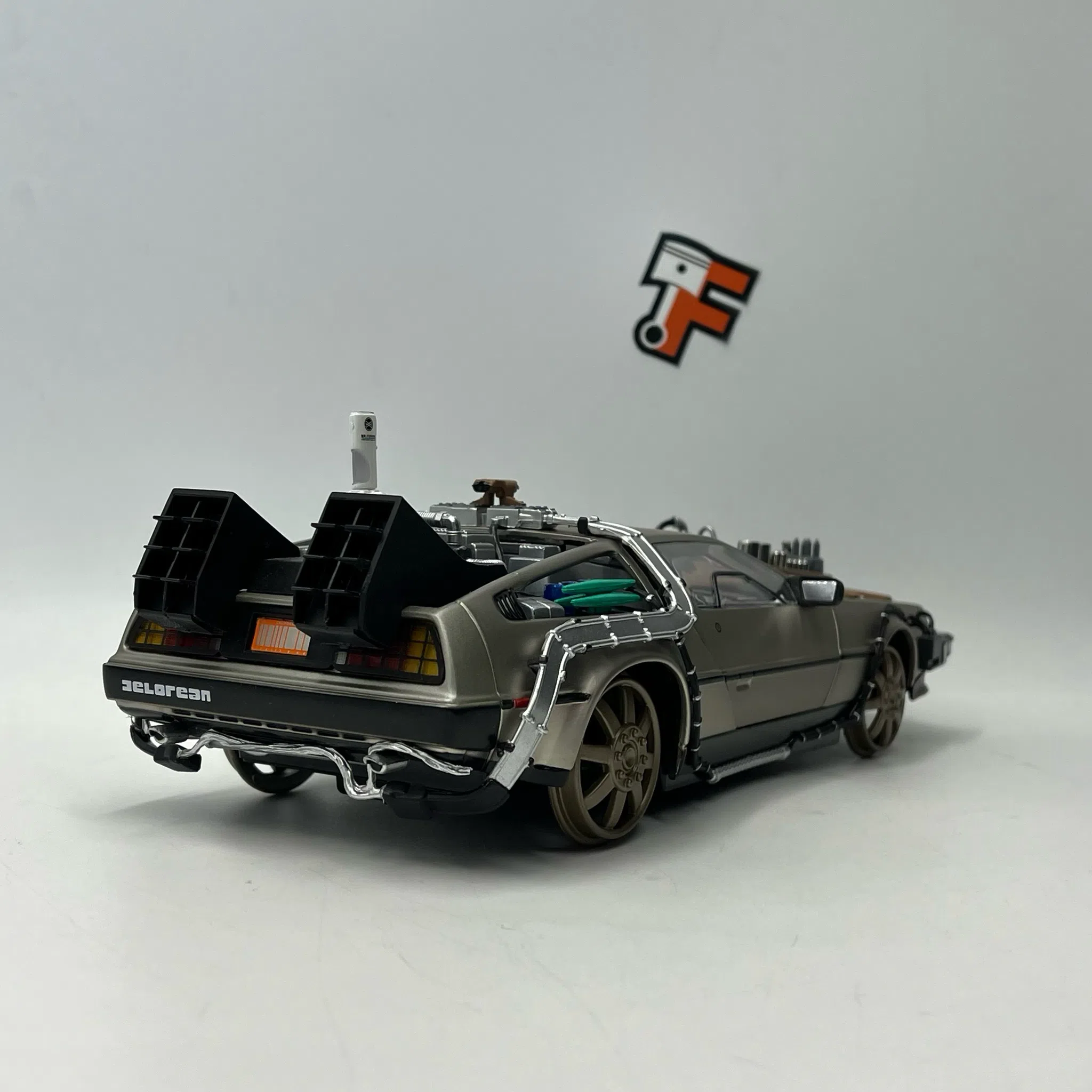 Miniature DMC Delorean Back To The Future 3 vendue en Suisse