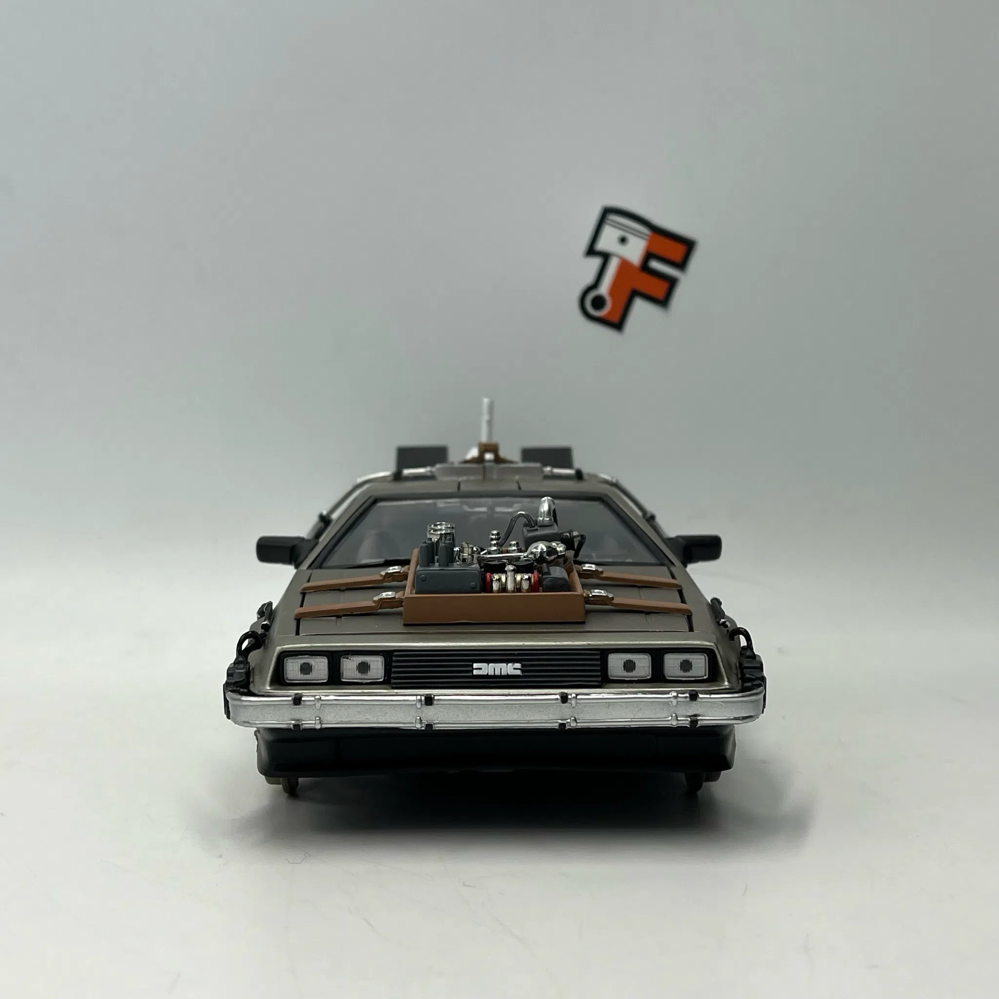 Miniature DMC Delorean Back To The Future 3 vendue en Suisse