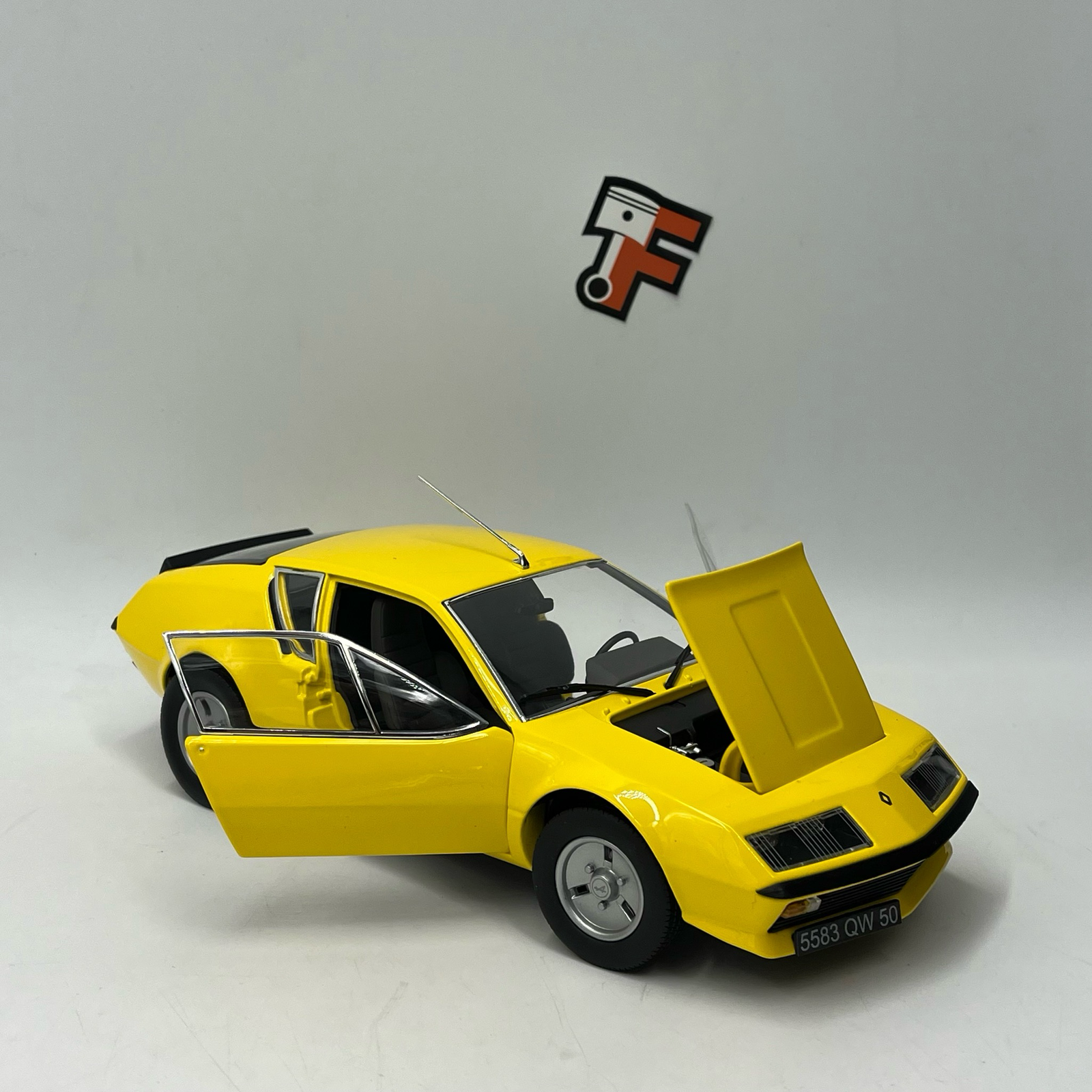 Alpine A310 V6 Jaune 1977 – Image 6
