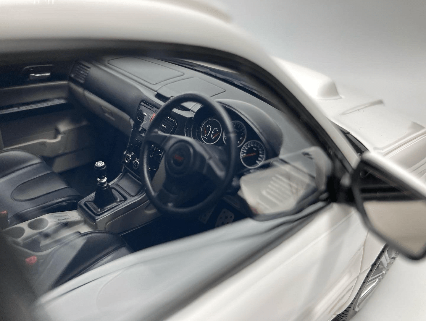 Subaru Forester STI Aspen White 2007 – Image 5