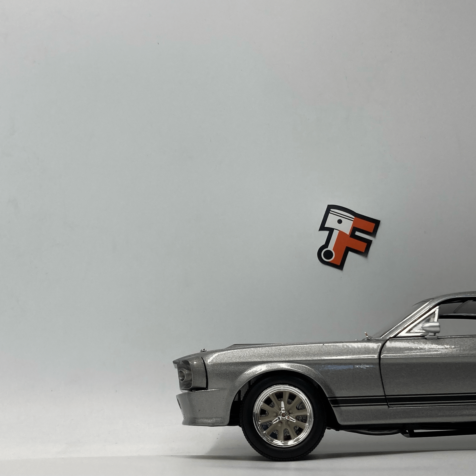 Miniature Shelby GT500 Eleanor 60 Secondes Chrono Peper Grey Metallic 1967 vendue en Suisse