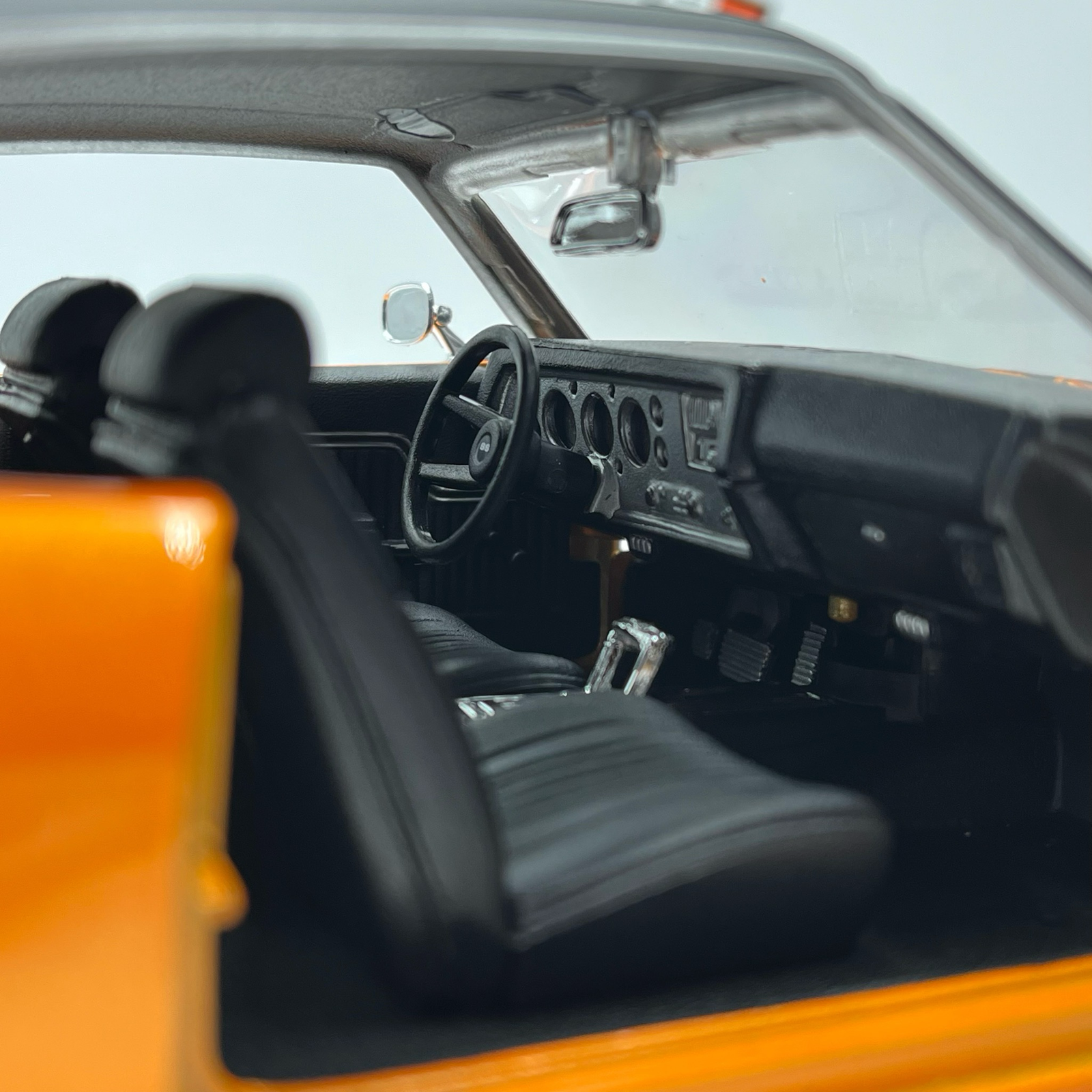 Chevrolet Chevelle SS 454 Sport Orange 1971 – Image 7