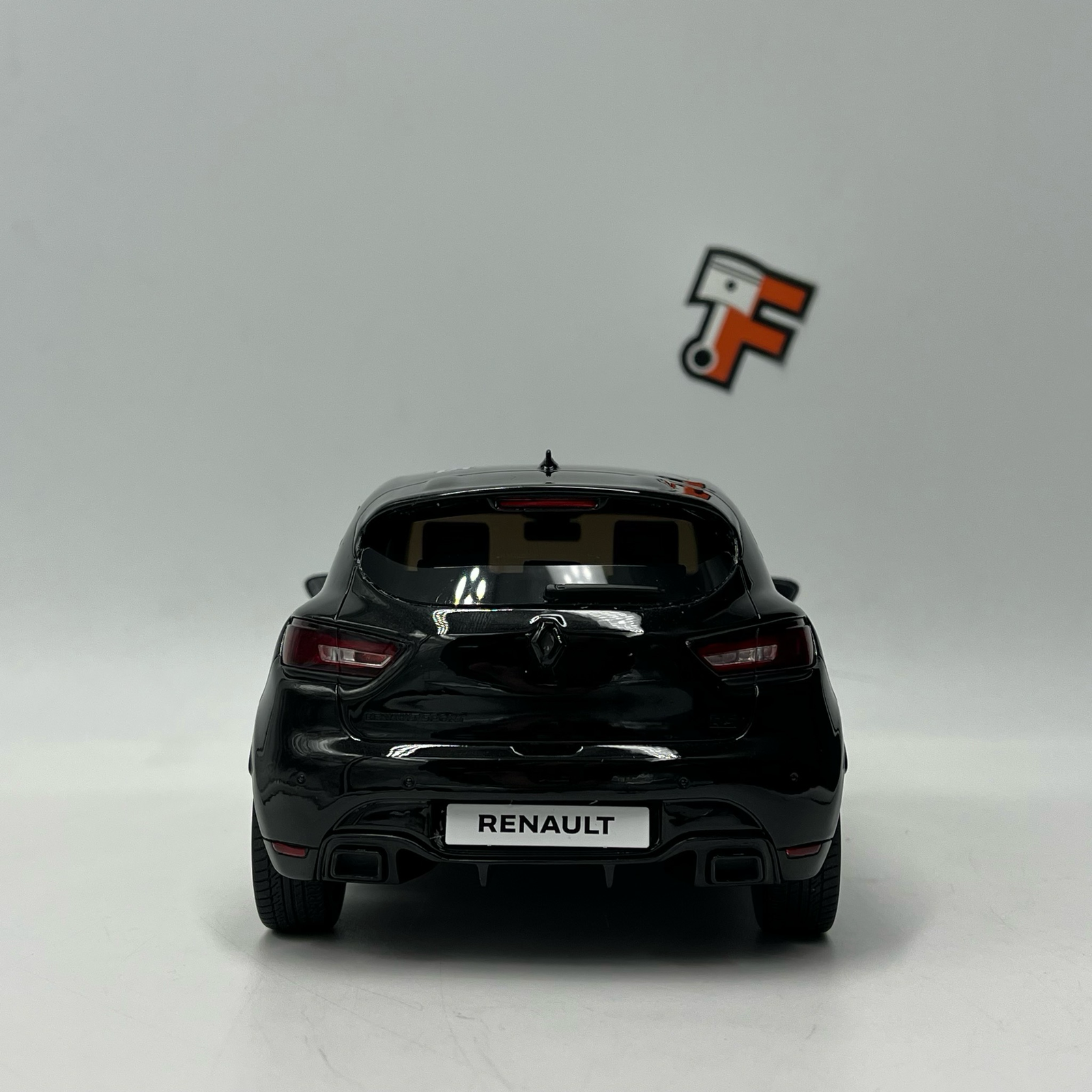 Renault Clio 4 RS 18 Noire 2018 – Image 5