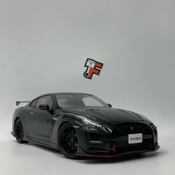Miniature Nissan R35 GTR Nismo Special Edition 2022 Meteor Flake Black Pearl 1/18 vendue en Suisse