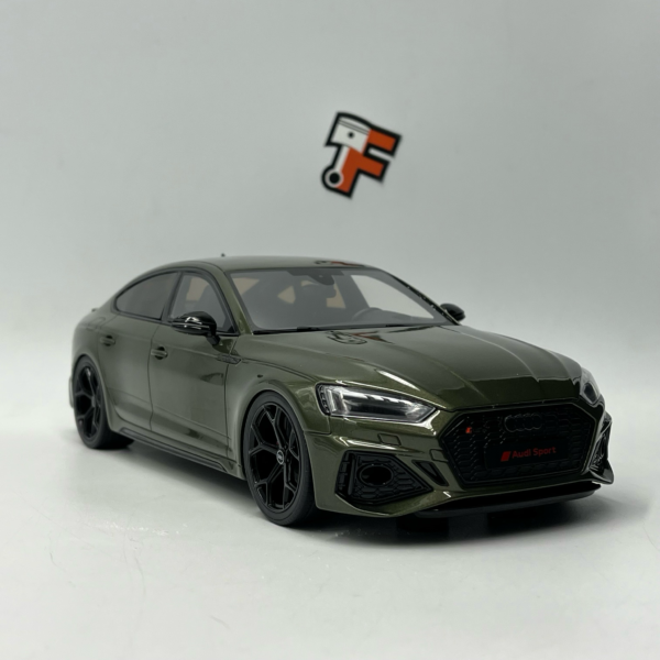 Miniature Audi RS5 Compétition Sedan Green 2023 GT469 vendue en Suisse