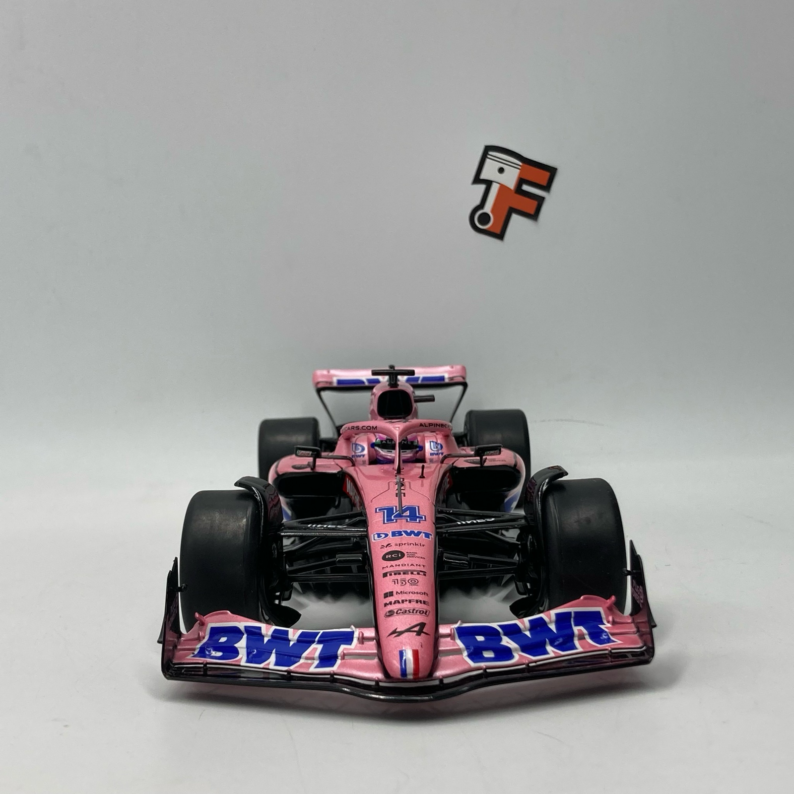 Miniature Alpine A522 BWT Alpine F1 Team F. Alonso #14 GP Bahreïn 2022 vendue en Suisse