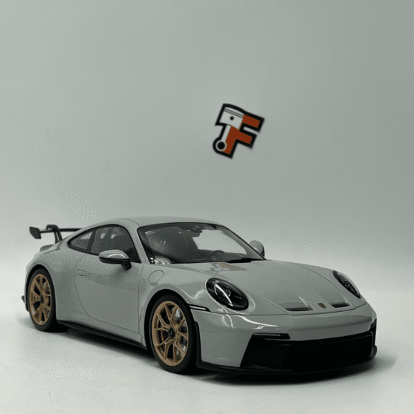 Miniature Porsche 911 GT3 Coupé 2021 Minichamps 1/18 vendue en Suisse