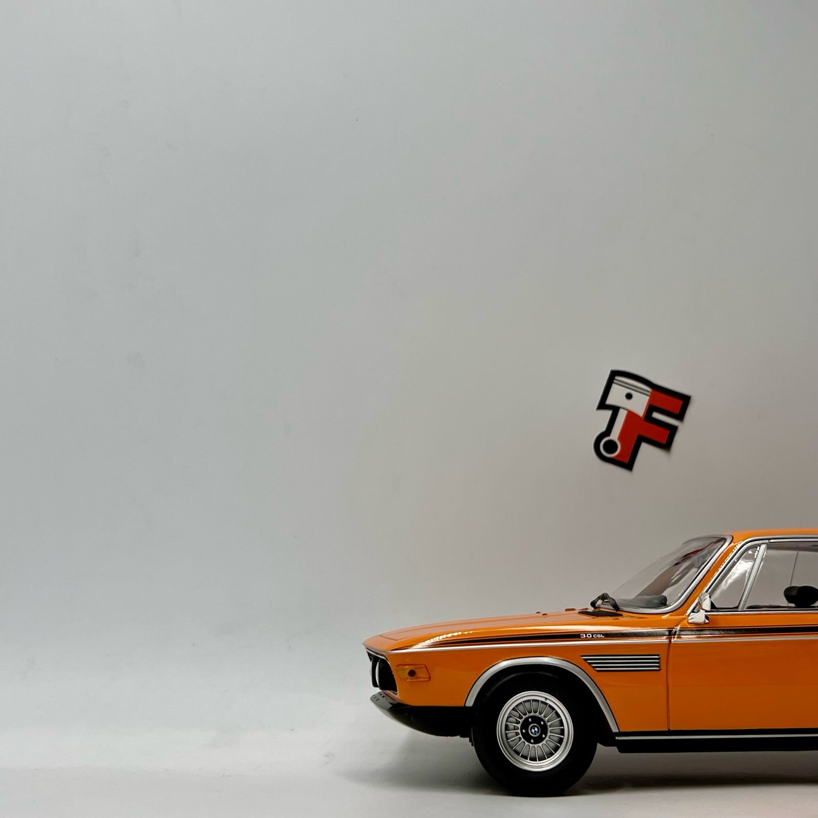 BMW 3.0 CSL Orange 1971 – Image 4