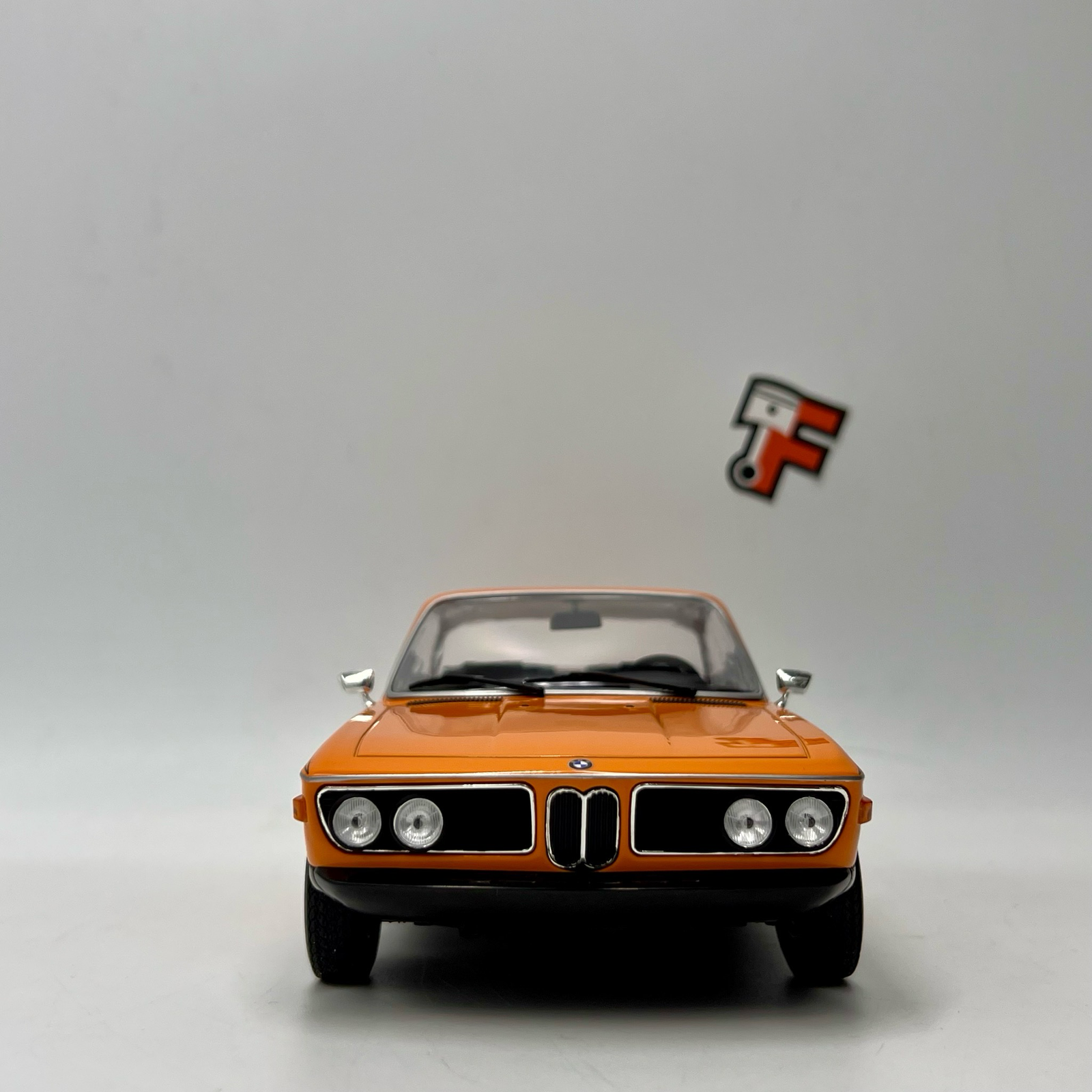 BMW 3.0 CSL Orange 1971 – Image 7
