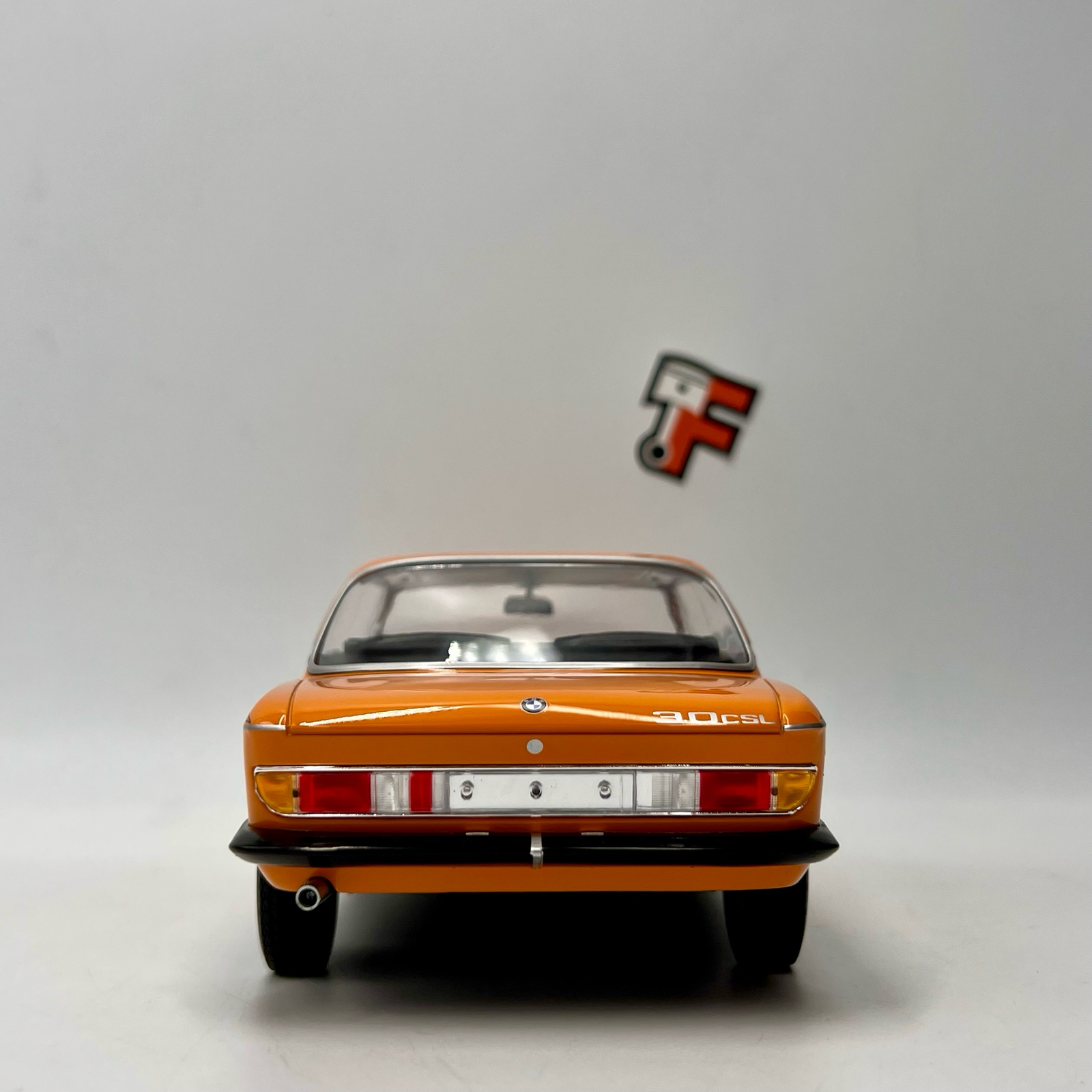 BMW 3.0 CSL Orange 1971 – Image 10