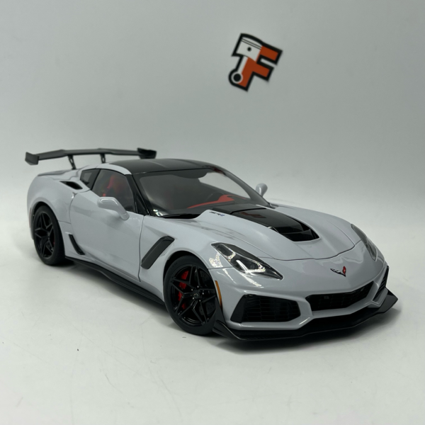 Miniature Chevrolet Corvette C7 ZR1 Grey vendue en Suisse