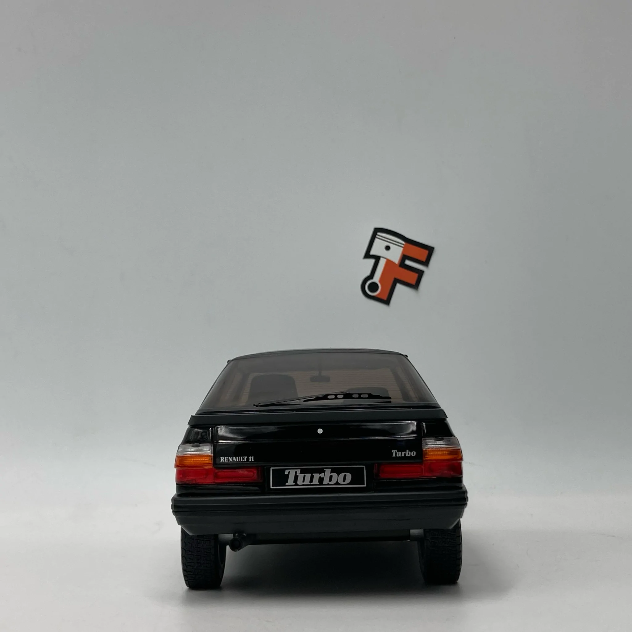 Renault 11 Turbo Noire 1987 – Image 9