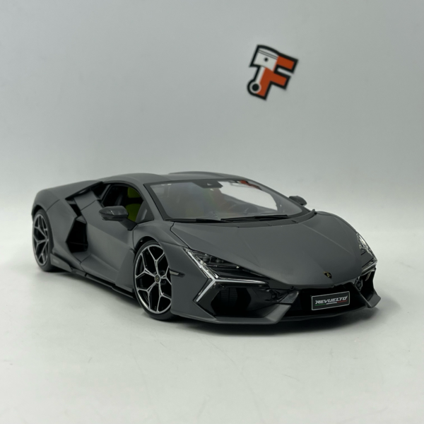 Miniature Lamborghini Revuelto Grigio 2023 Maisto 1/18 vendue en Suisse