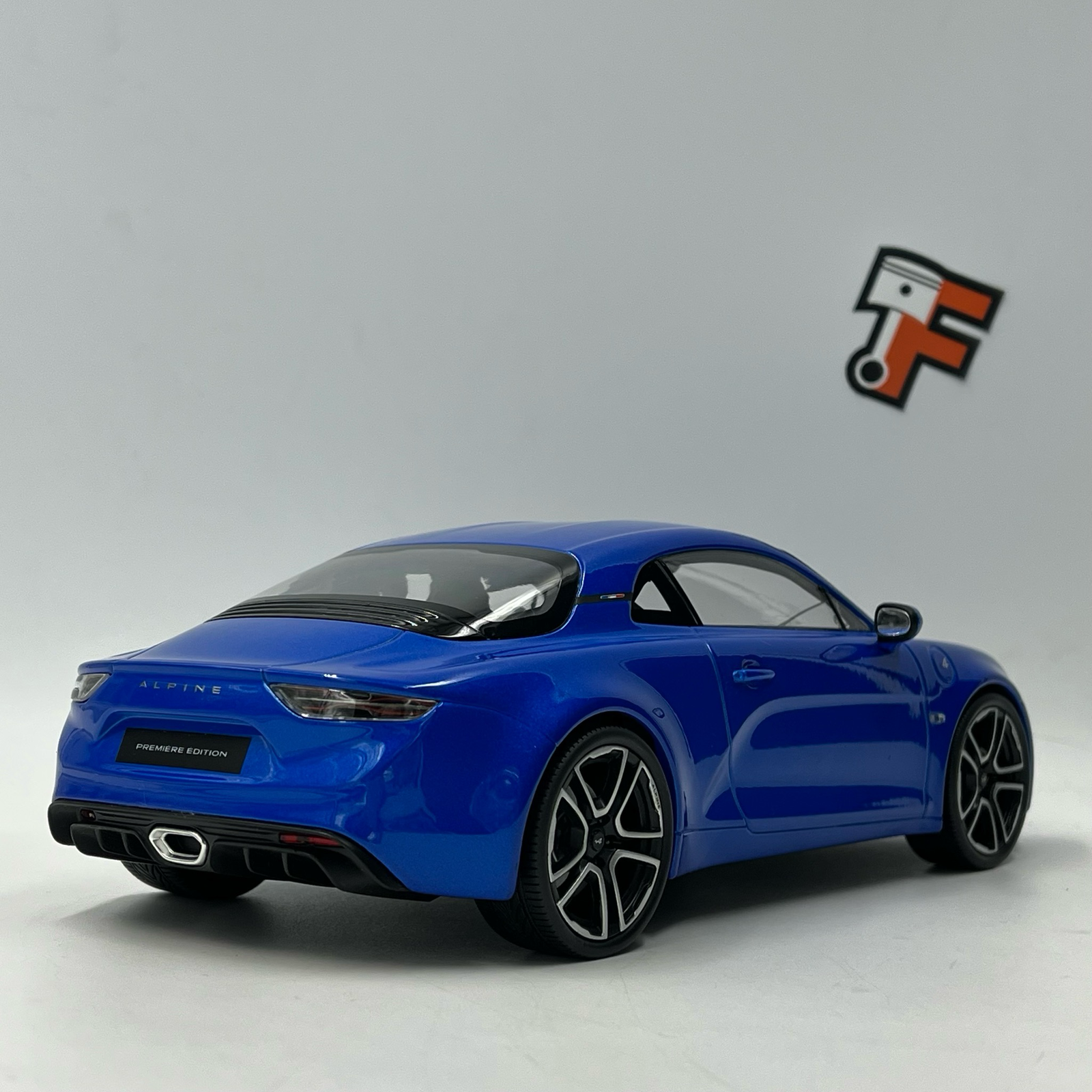 Alpine A110 ‘’Première Édition’’ 2017 Blue – Image 3