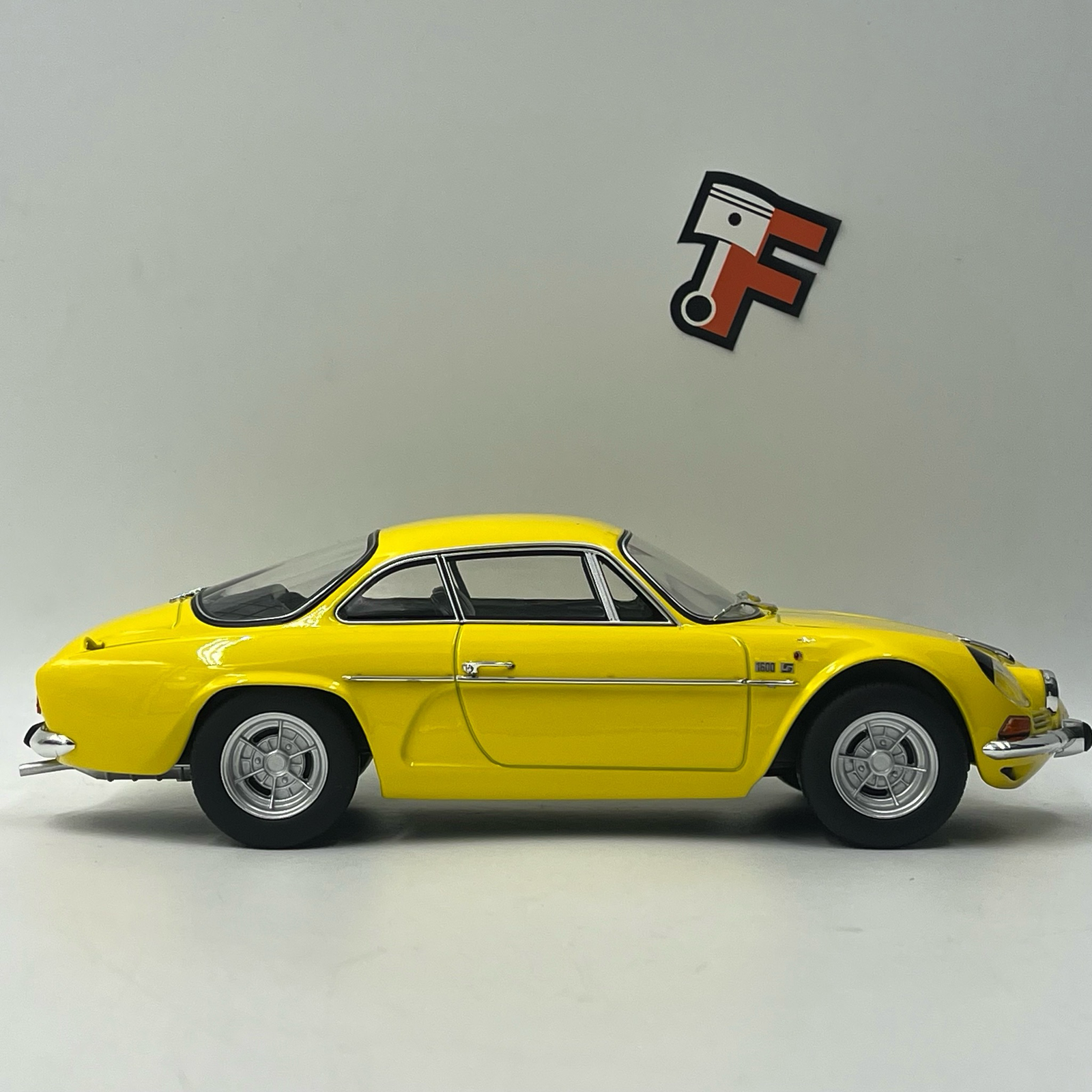 Alpine A110 1600S 1971 Yellow – Image 2