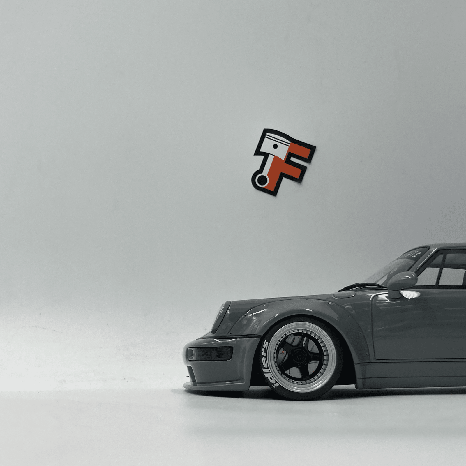 Porsche 911 964 RWB Jonisball Grey 2015 – Image 4