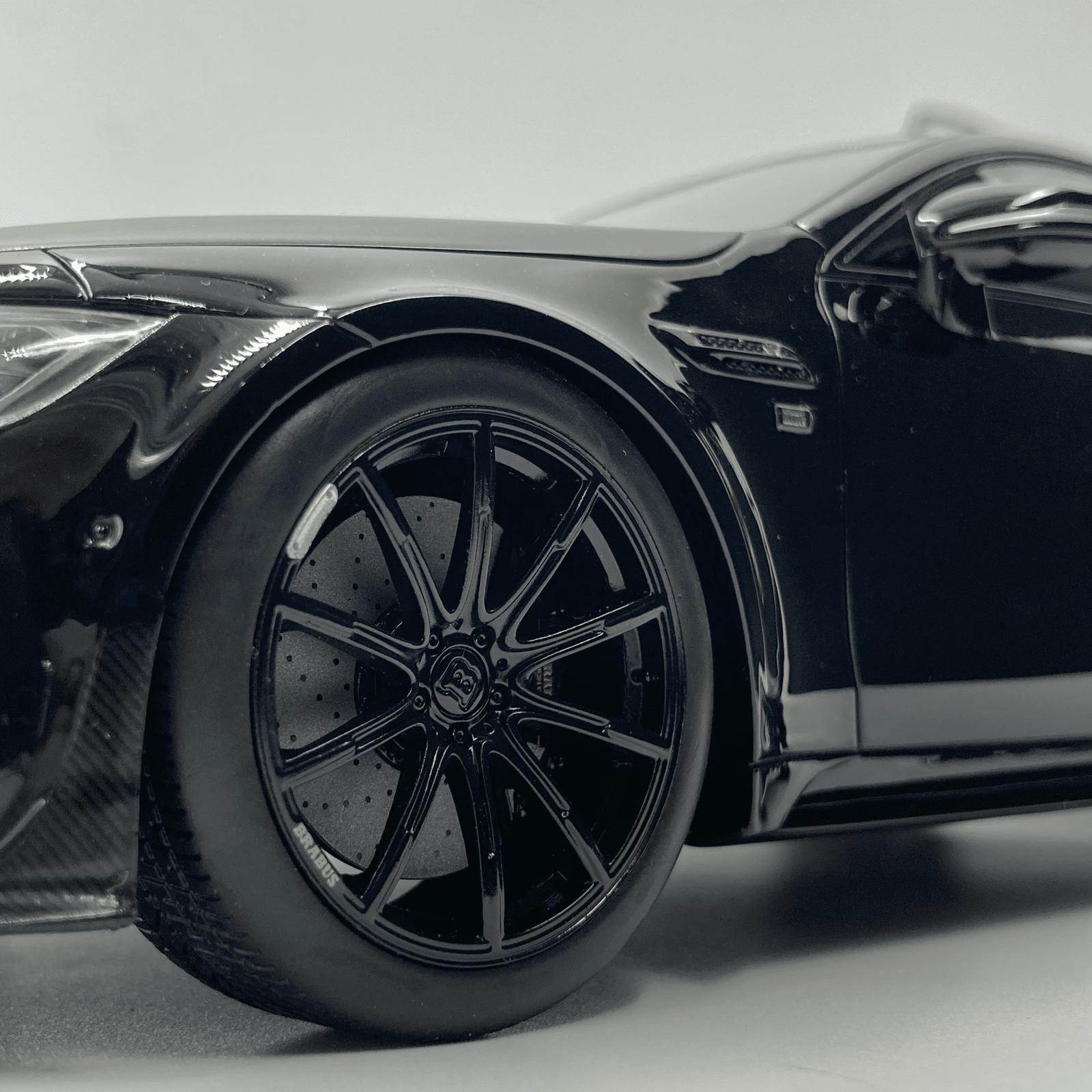 Miniature Mercedes-Benz AMG GTS Coupe Brabus Rocket 930 Schwartz 2023 vendue en Suisse
