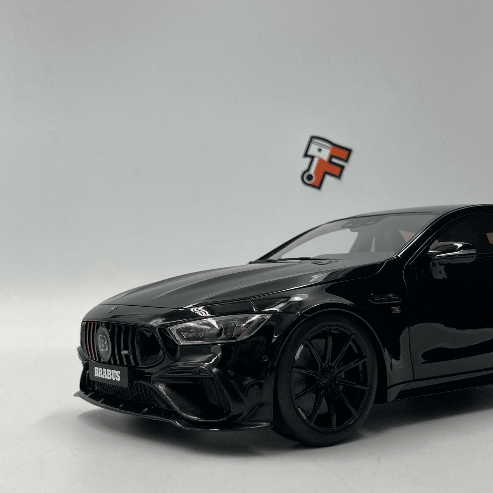 Miniature Mercedes-Benz AMG GTS Coupe Brabus Rocket 930 Schwartz 2023 vendue en Suisse
