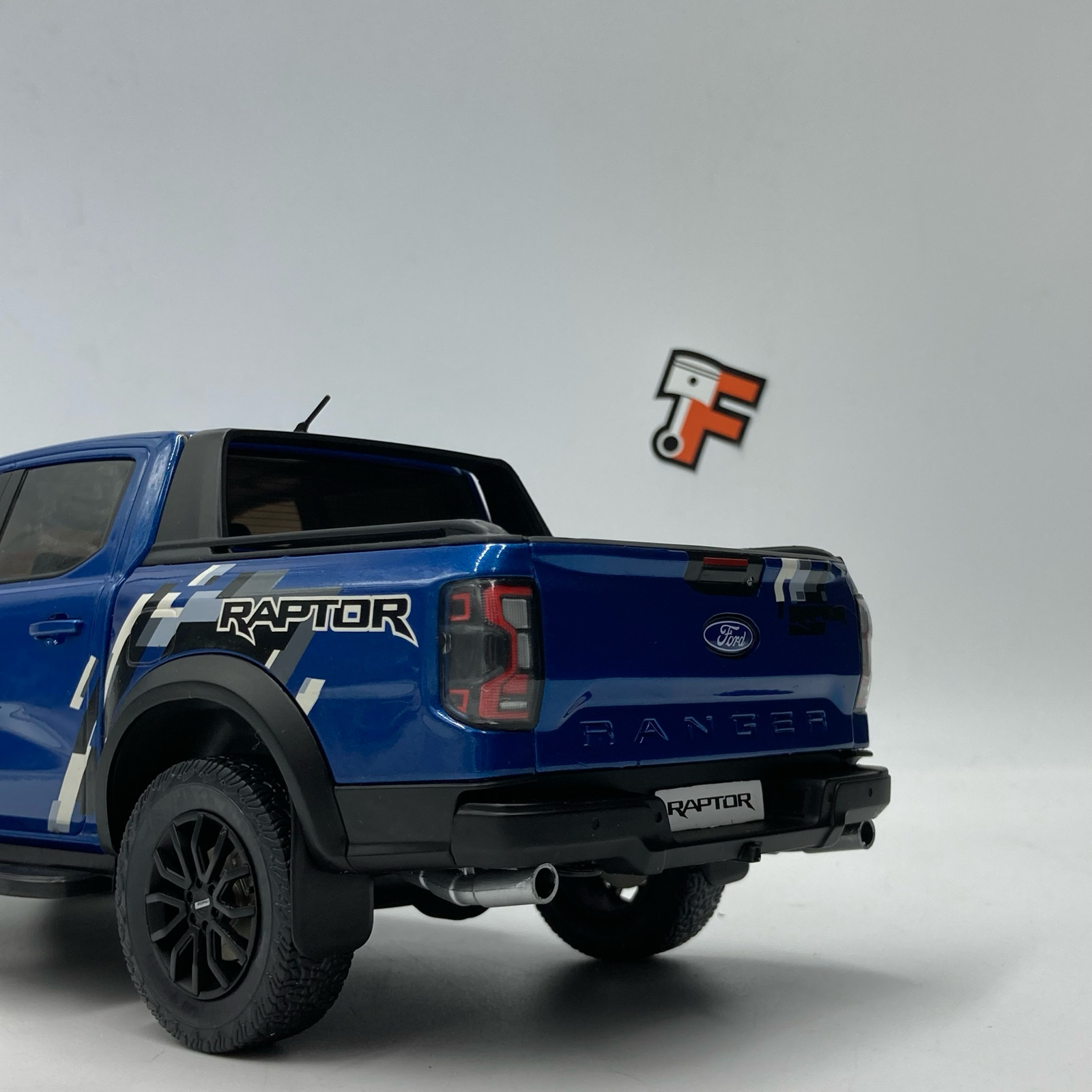 Ford Ranger Raptor Blue Metallic 2022 – Image 10