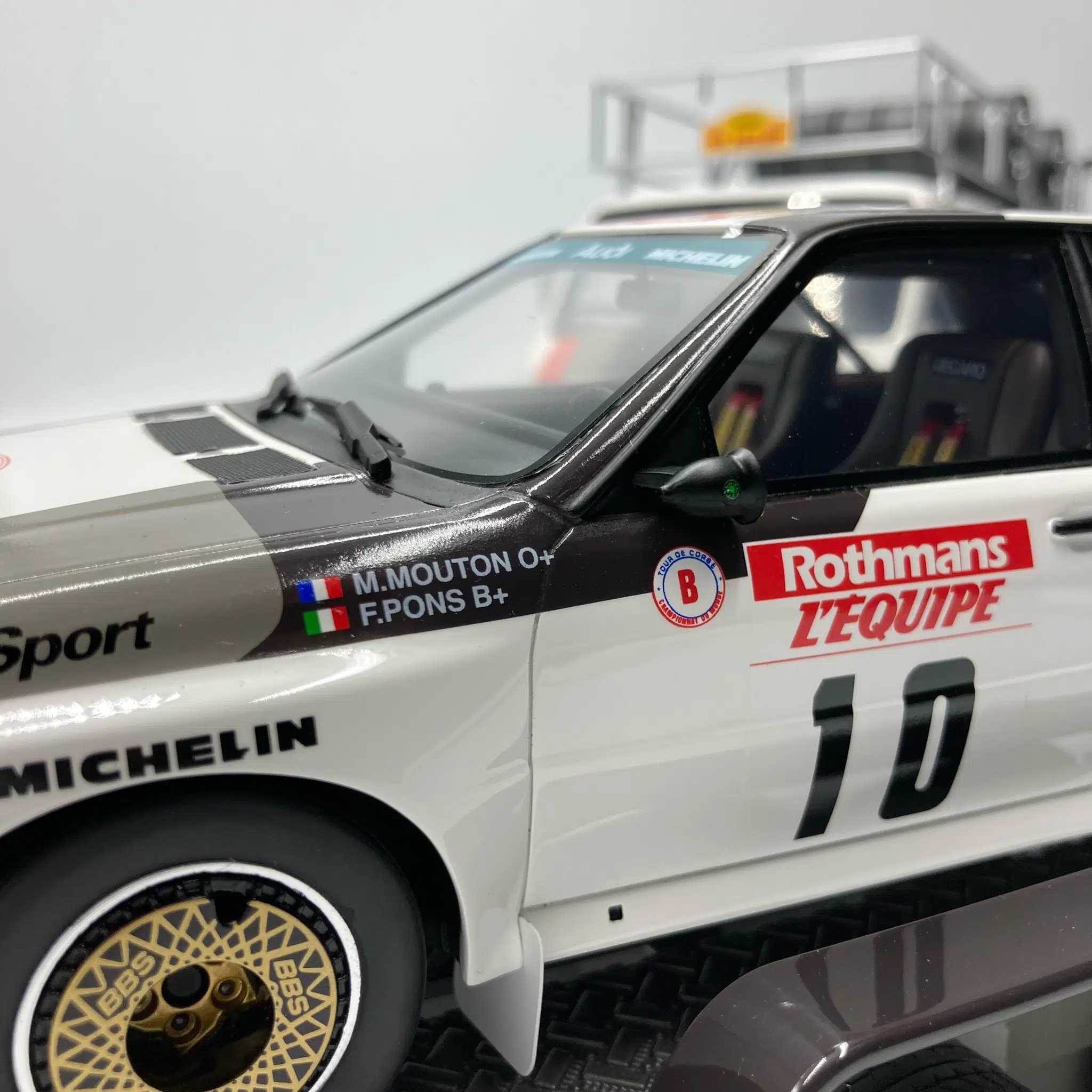 Miniature Pack Audi Quattro A2 Gr.B #10 Tour de Corse 1983 1/18 vendue en Suisse