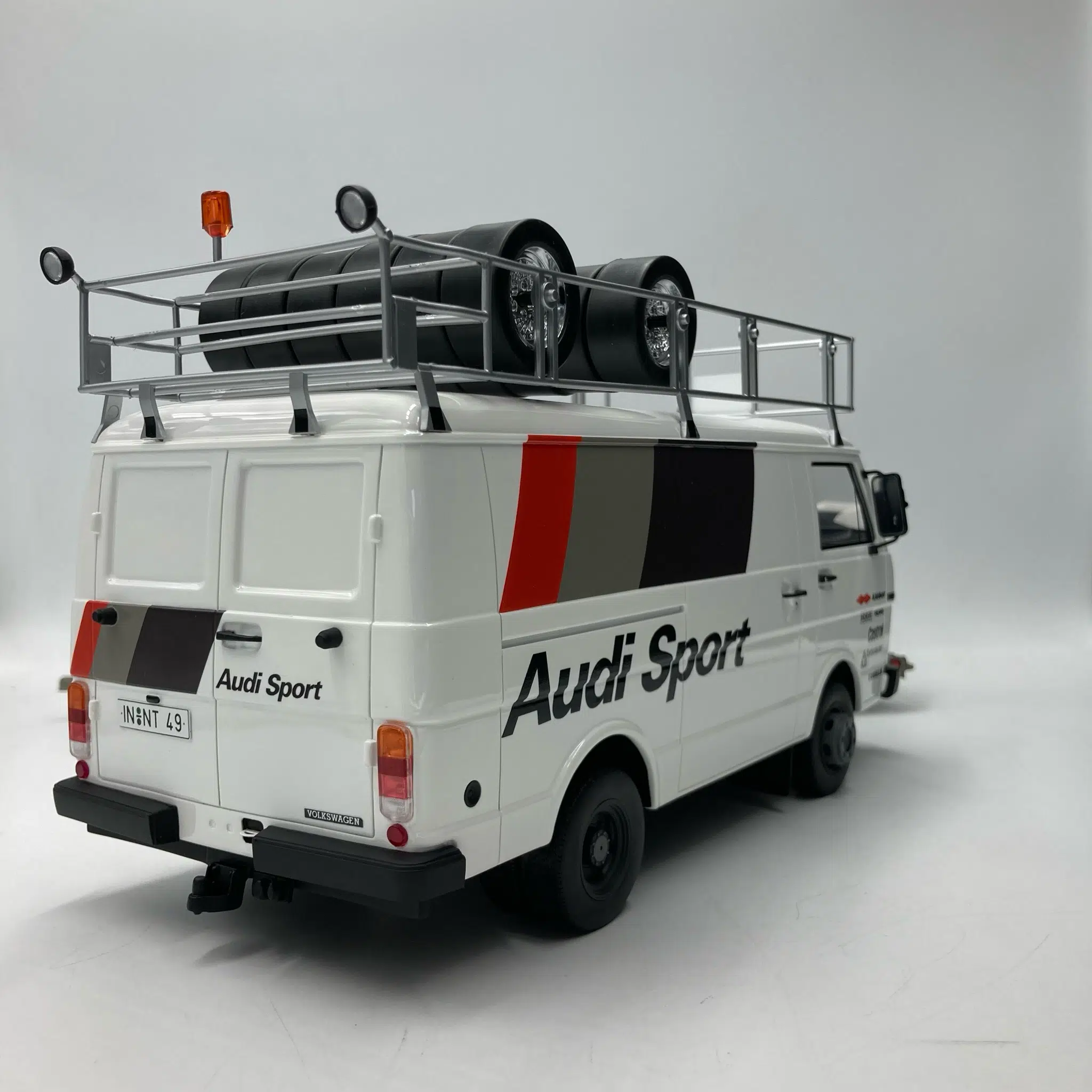 Miniature Pack Audi Quattro A2 Gr.B #10 Tour de Corse 1983 1/18 vendue en Suisse