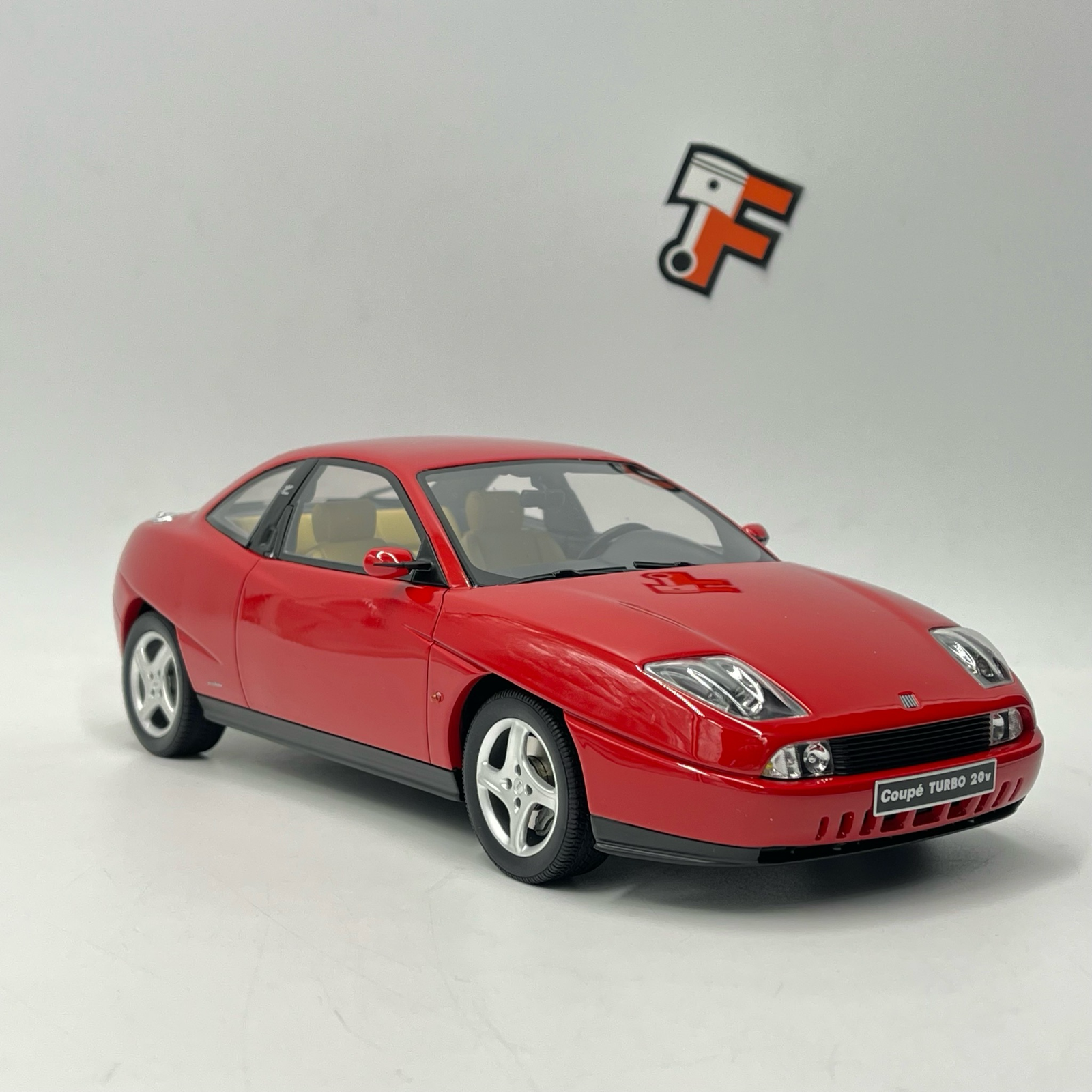 Miniature Fiat Coupé Turbo 20V Speed Rosso 1997 au 1/18 OT1100 vendue en Suisse