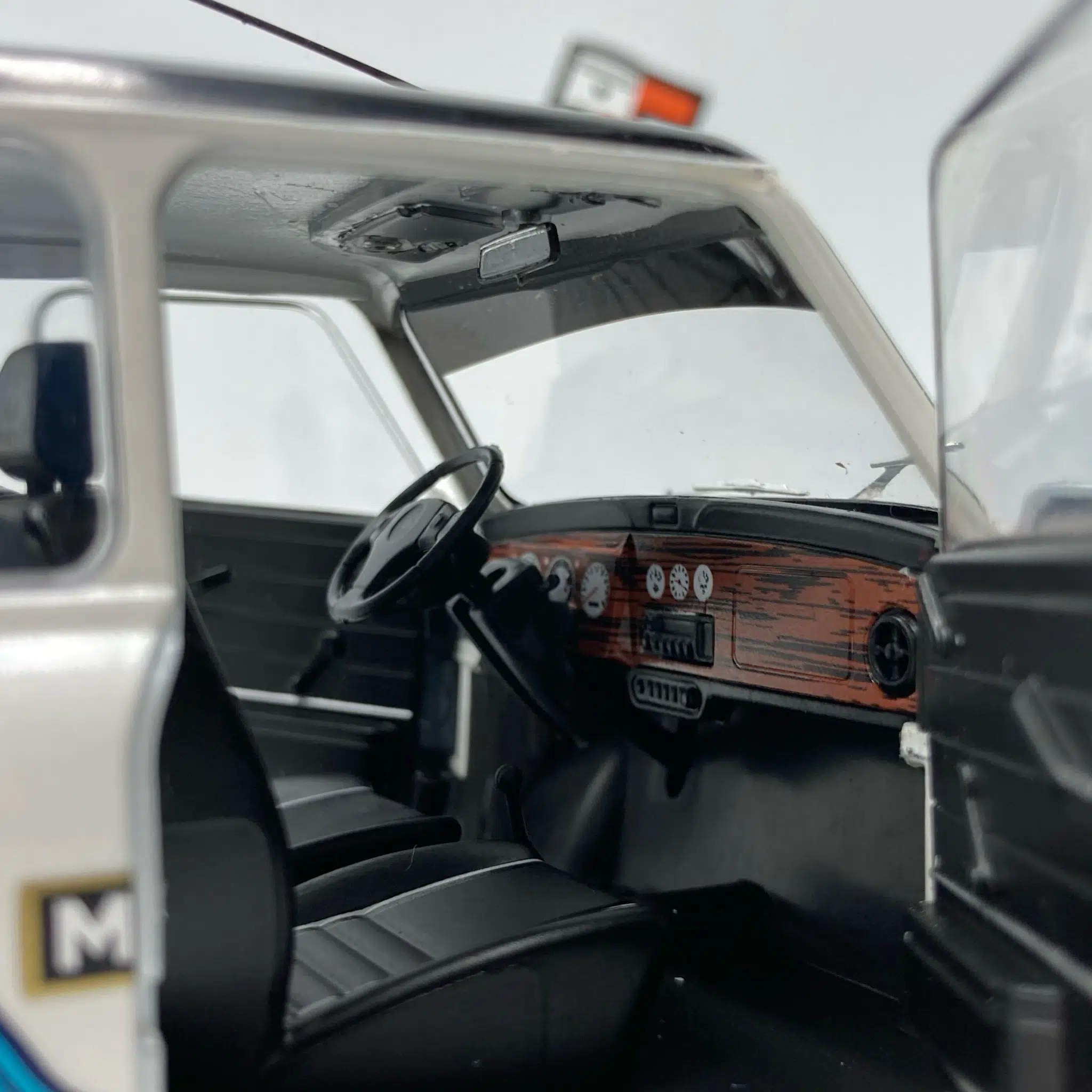 Mini Cooper S Martini Edition White 1998 – Image 5