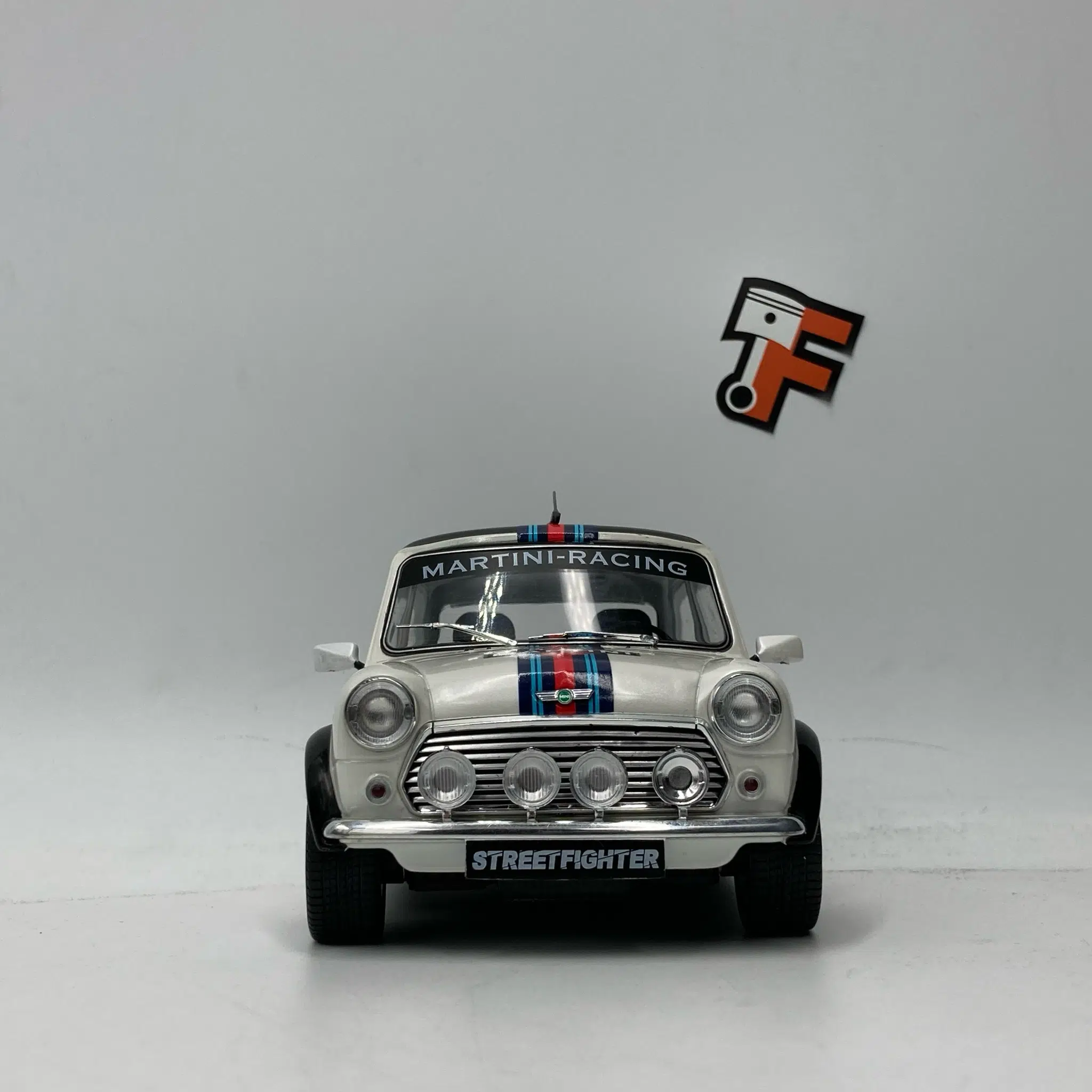 Mini Cooper S Martini Edition White 1998 – Image 7