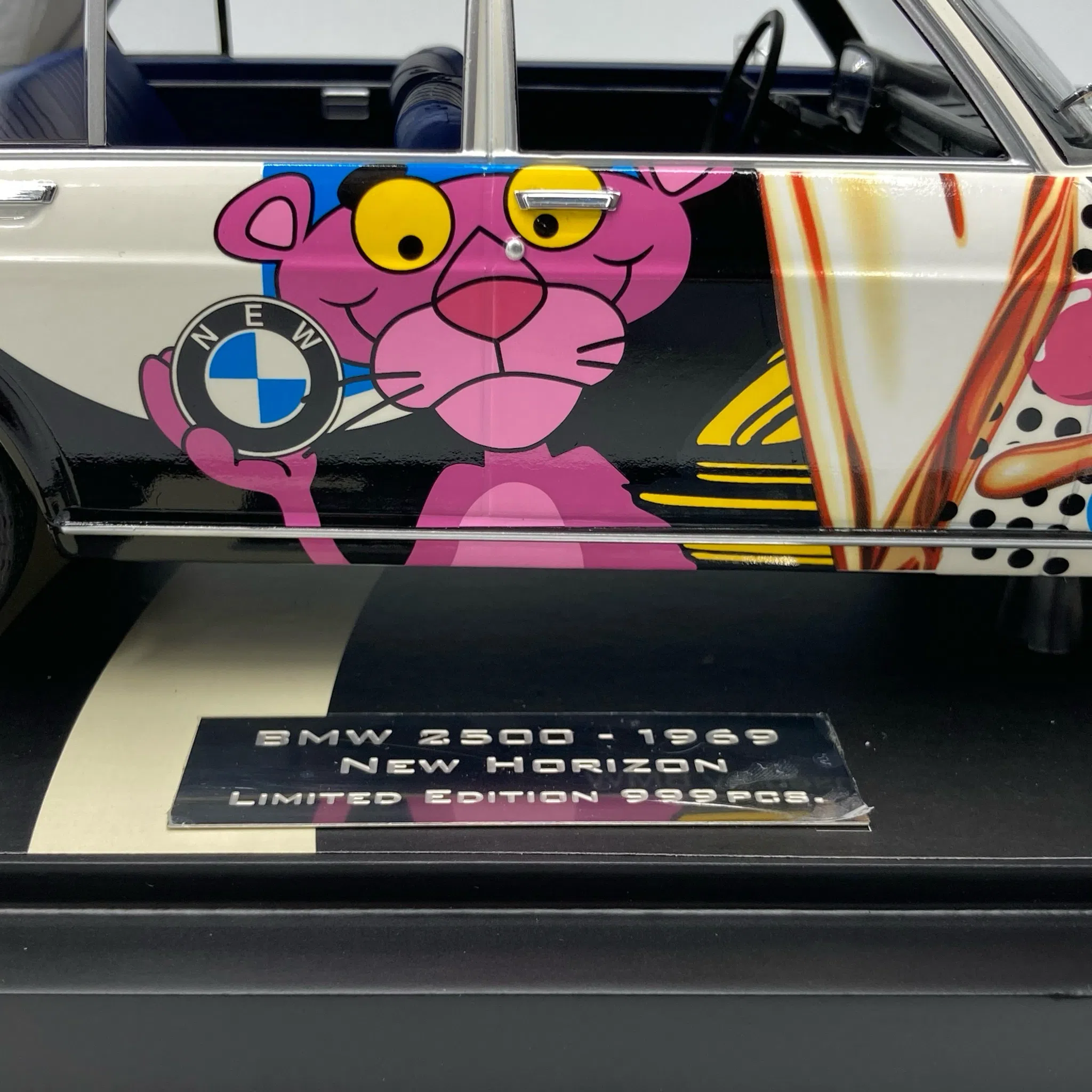 BMW 2500 E3 Artcar New Horizon 1969 – Image 6