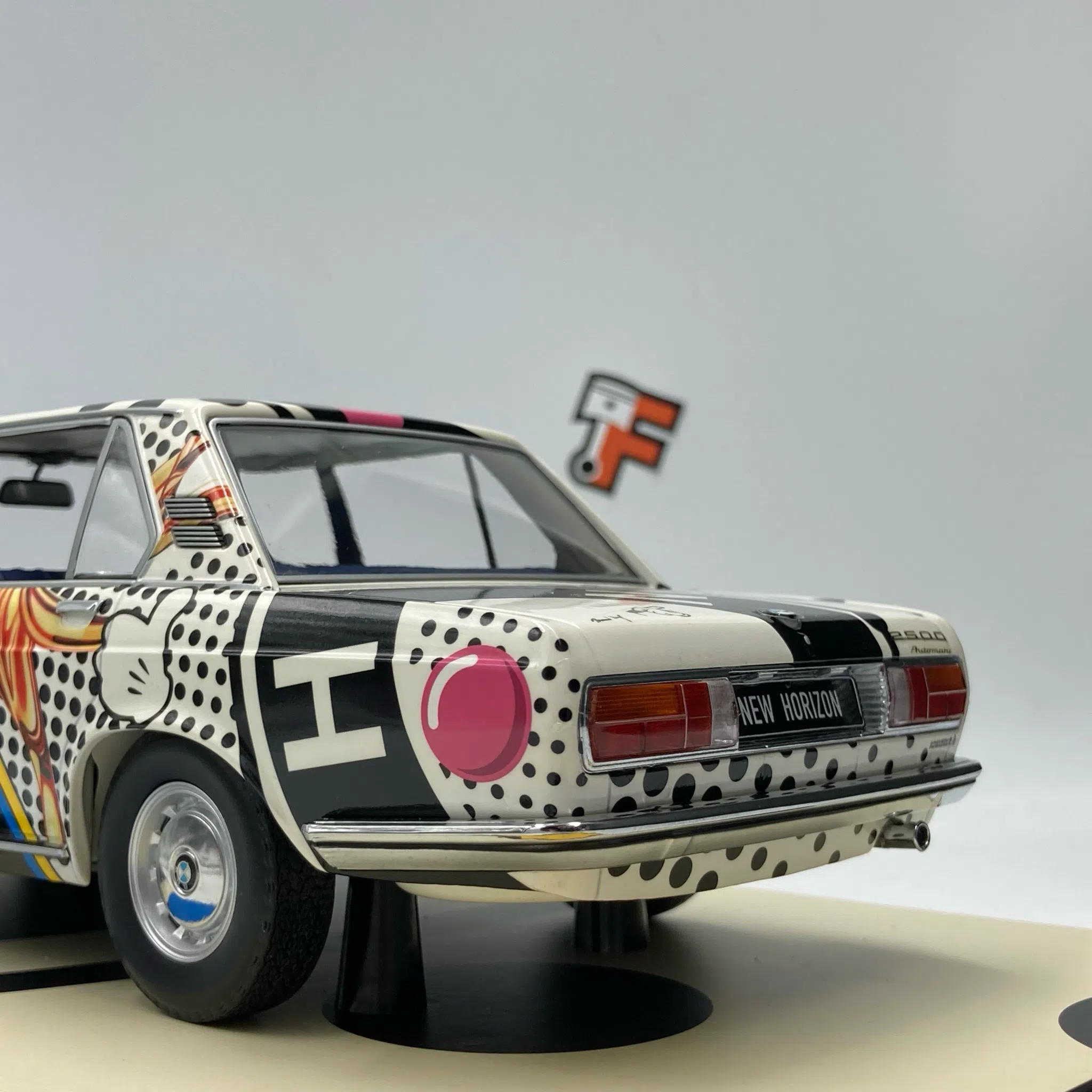 BMW 2500 E3 Artcar New Horizon 1969 – Image 5