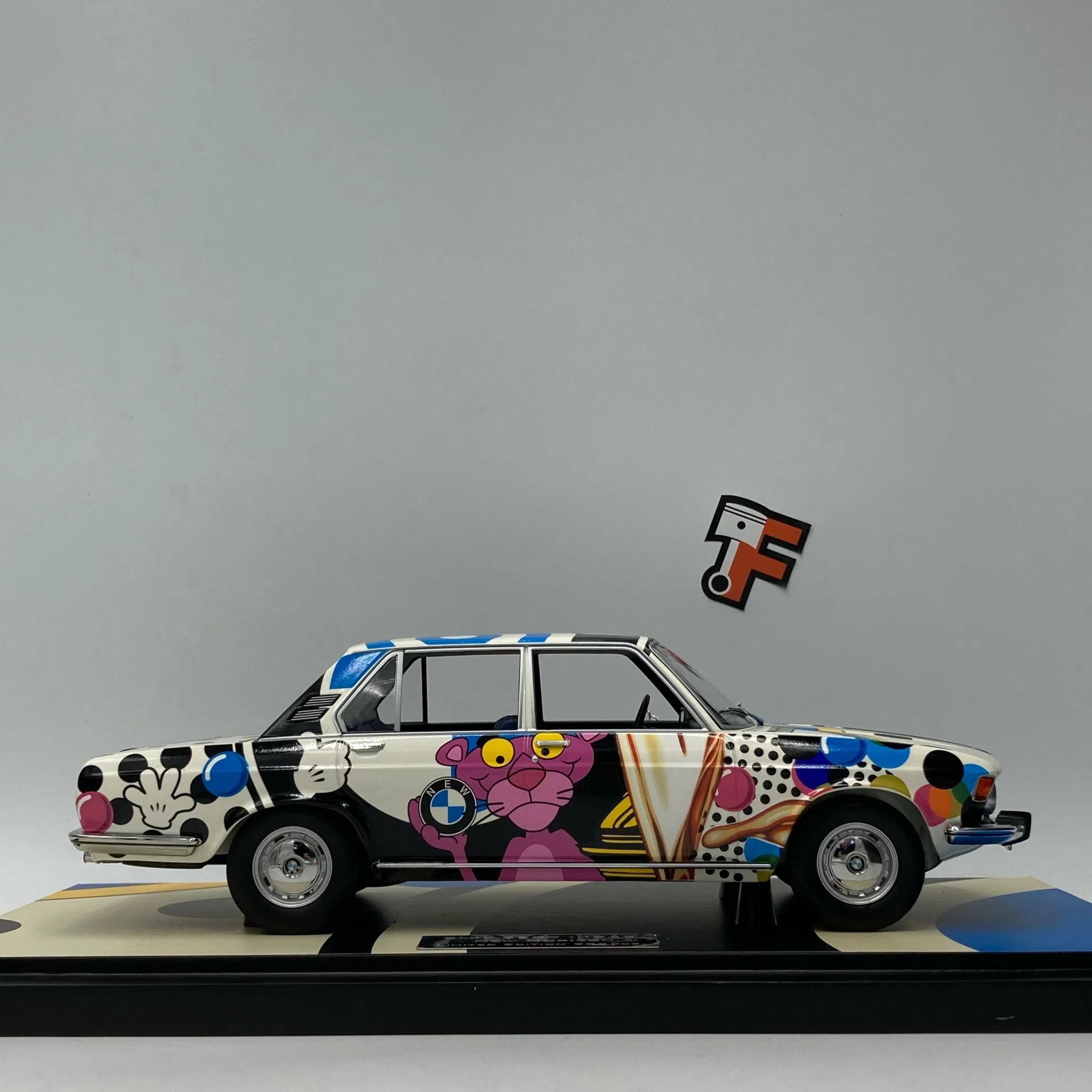 BMW 2500 E3 Artcar New Horizon 1969 – Image 2
