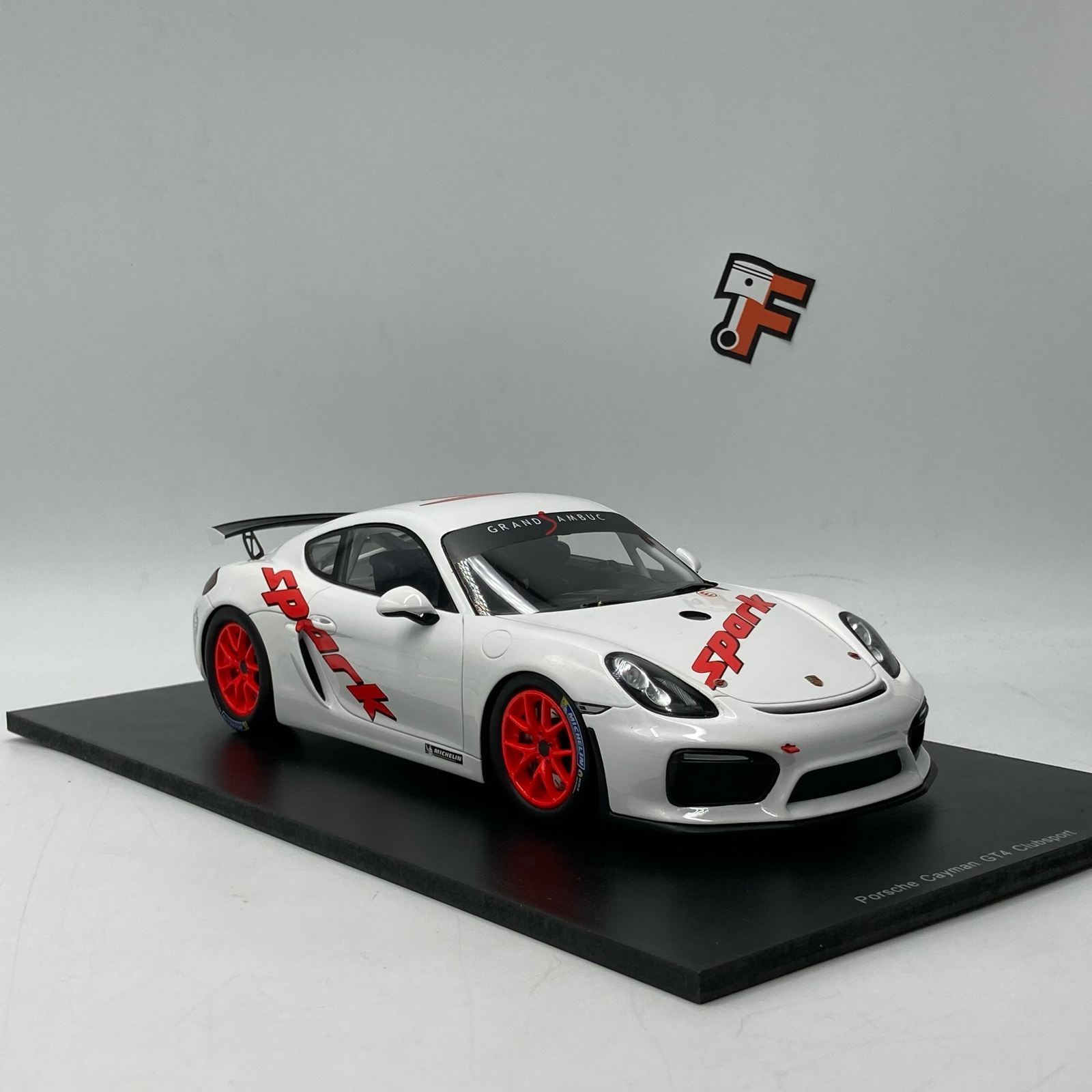 Miniature Porsche Cayman GT4 Clubsport 2016 blanche 1/18 vendue en Suisse