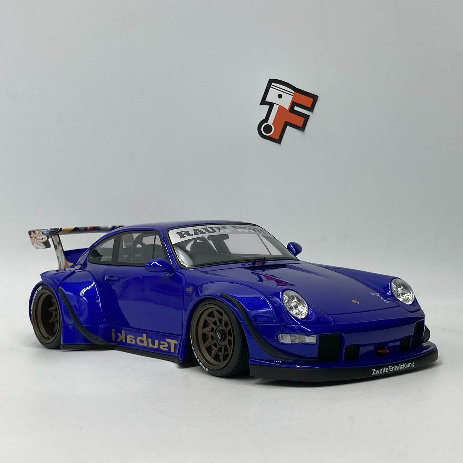 Miniature Porsche 911 RWB Tsubaki Blue 2019 GT857 vendue en Suisse