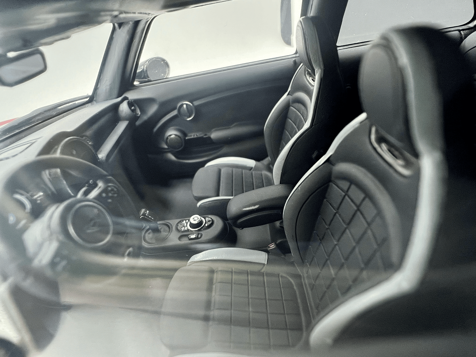 Mini Cooper S JCW 2021 Rouge – Image 6