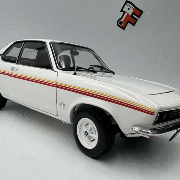 Miniature Opel Manta Swinger 1/18 Norev vendue en Suisse