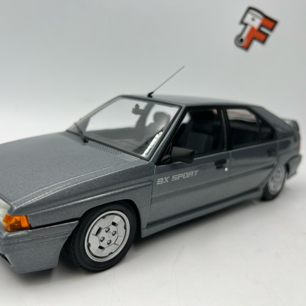 Miniature Citroën BX Sport 1985 modèle de collection