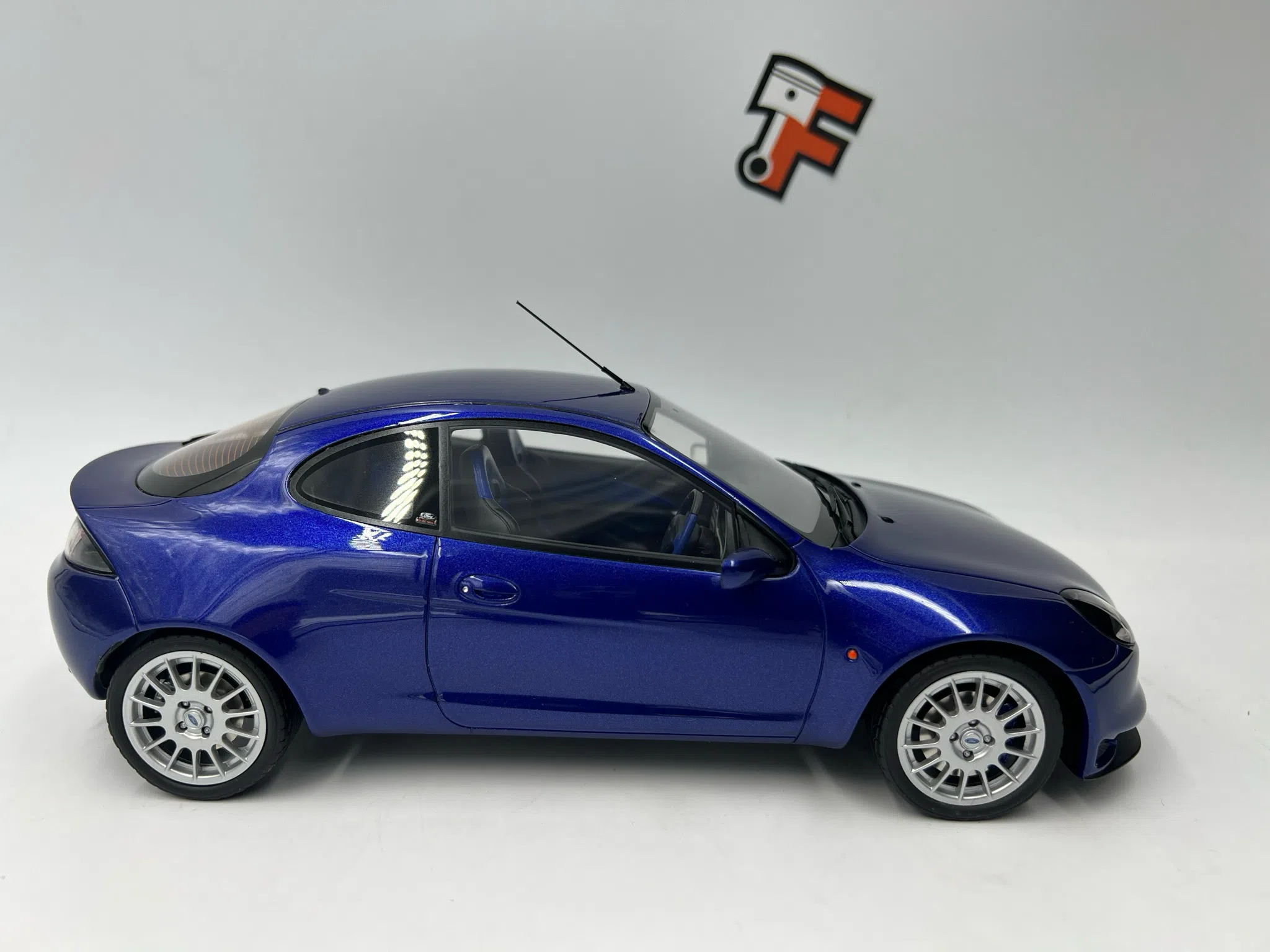 Miniature Ford Puma Racing OT428 série limitée vendue en Suisse