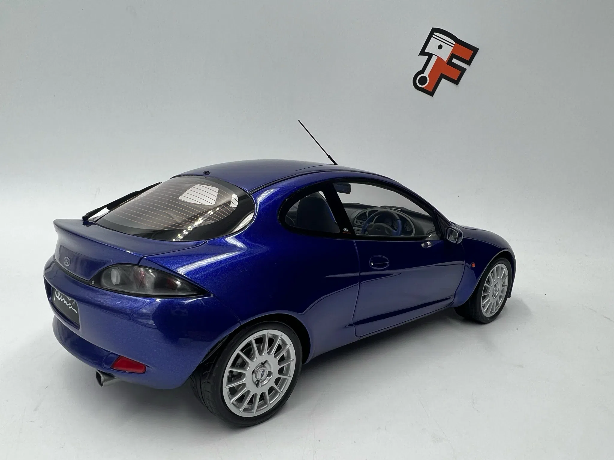 Miniature Ford Puma Racing 1/18 vendue en Suisse