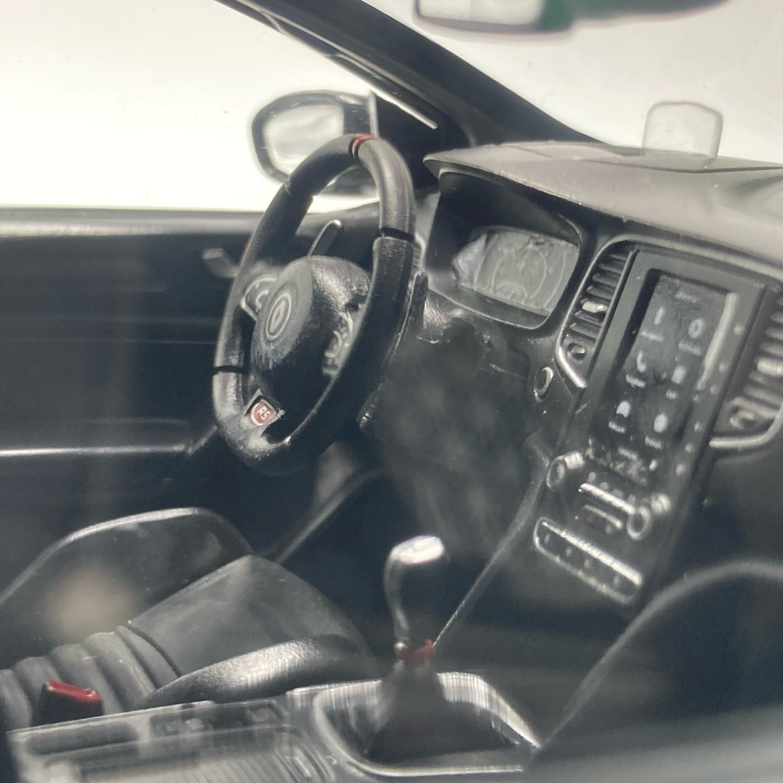 Renault Megane 4 RS Black – Image 8