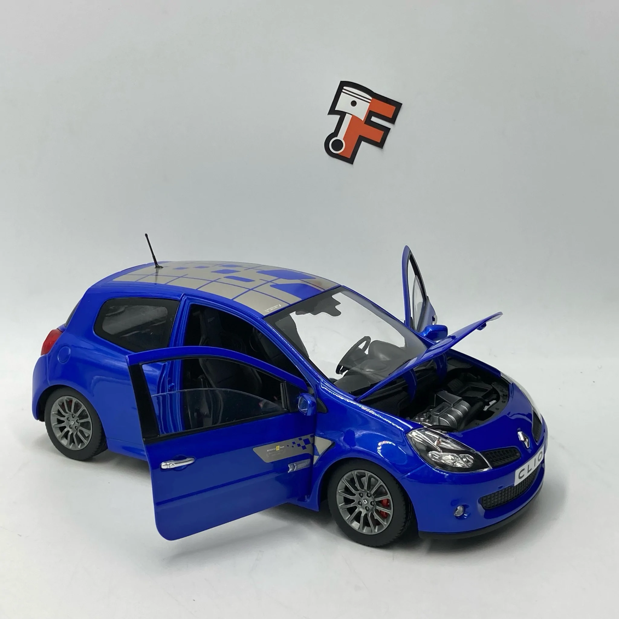 Miniature Renault Clio RS F1 Team Monaco Blue 2007 vendue en Suisse